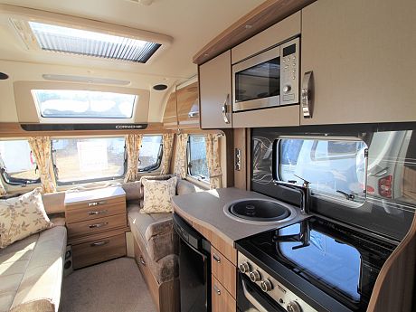 Swift Corniche 18/4 2017 image