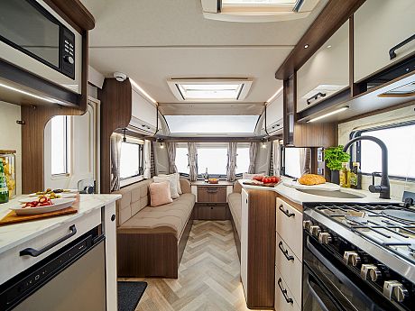 Coachman VIP 575 - 2027 image