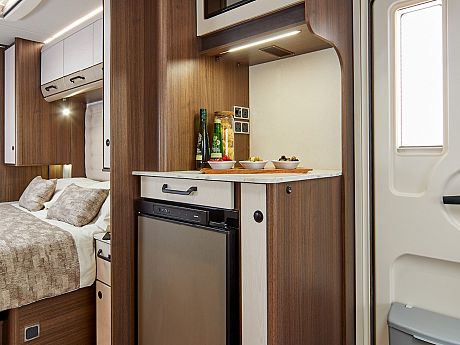 Coachman VIP 575 - 2027 image