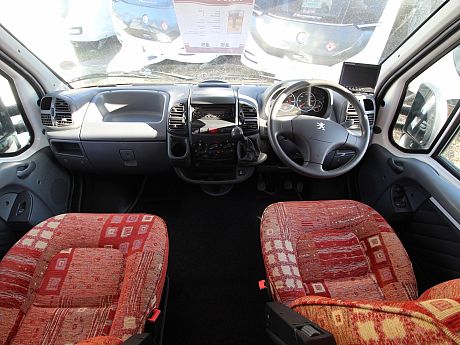 Elddis Autoquest 130 2006 image