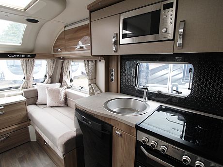 Swift Challenger X 880 2020 (Corniche 20/8 Special Edition) image