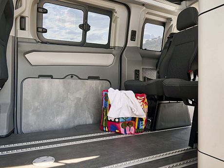 Westfalia Club Joker Urban - Arctic White (68196) image