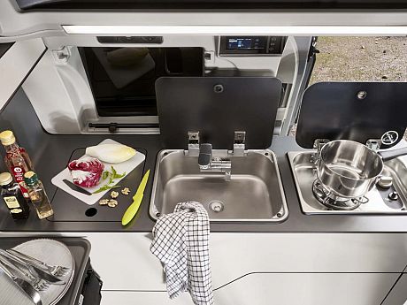 Westfalia Club Joker Urban - Arctic White (68196) image