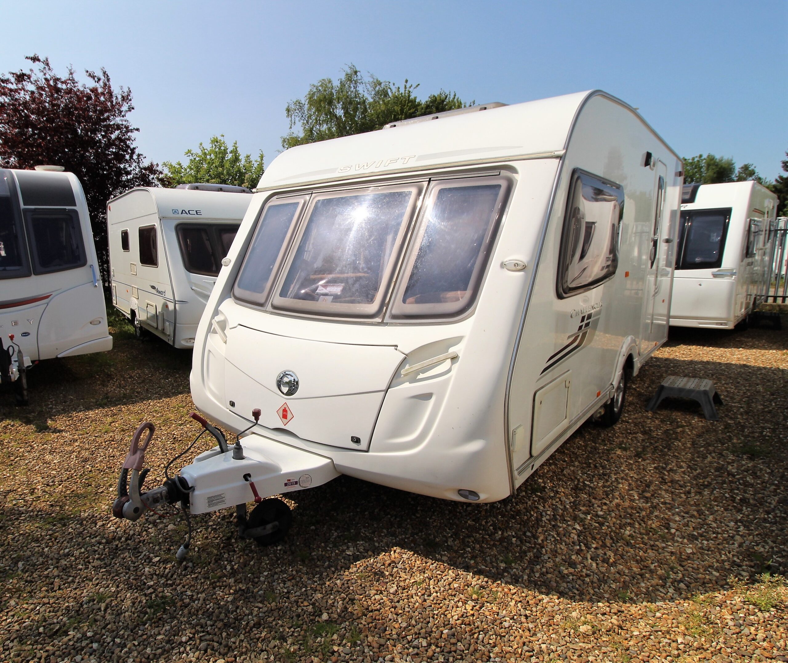 2008-swift-challenger-480-used-7.jpg