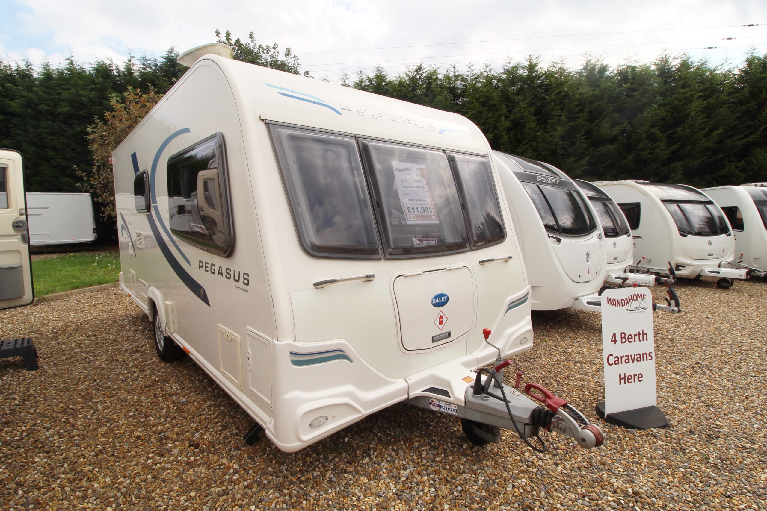 2011-bailey-pegasus-genoa-caravan-wandahome-1.jpg