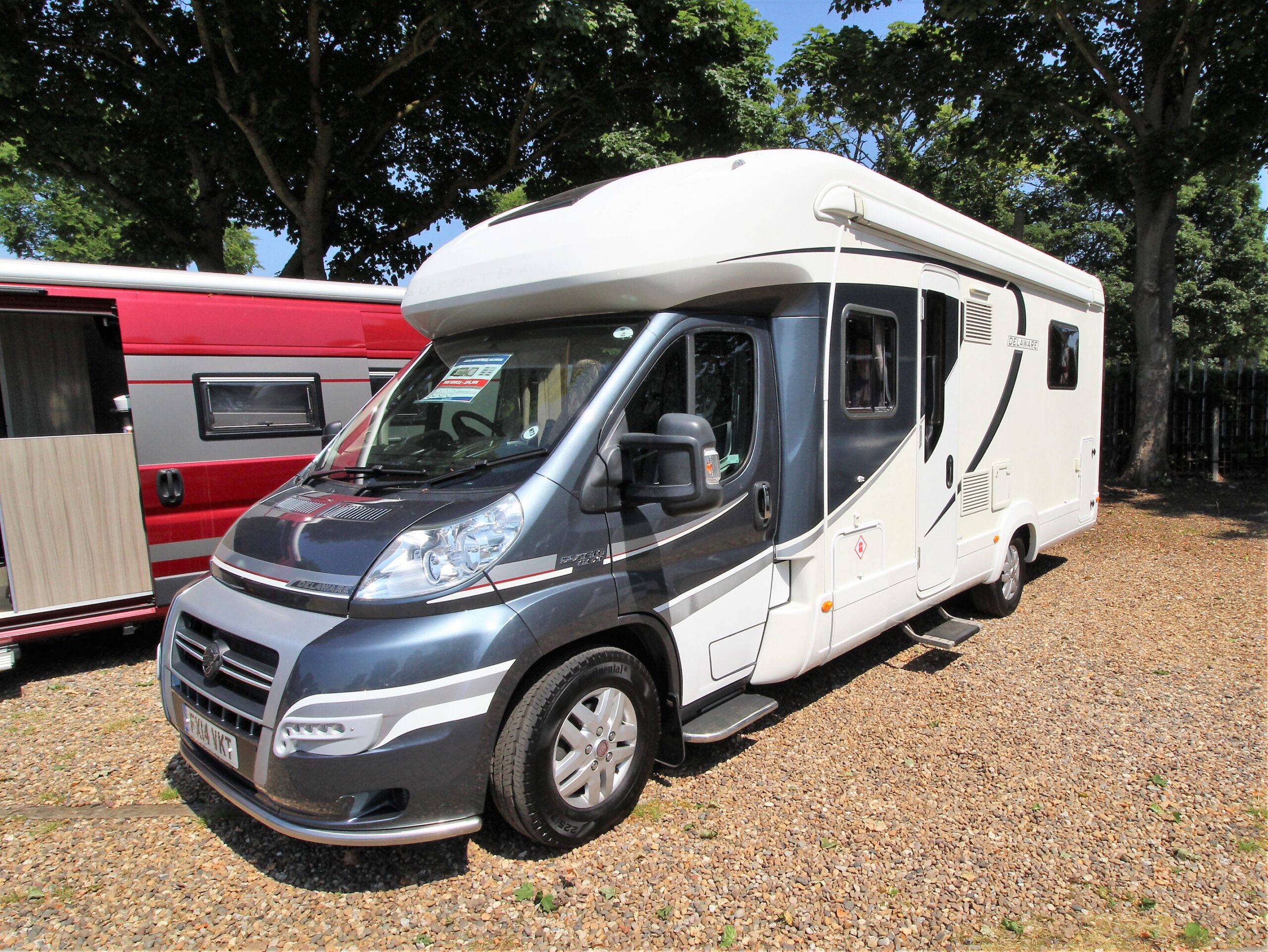 2014-auto-trail-delwar-used-4.jpg