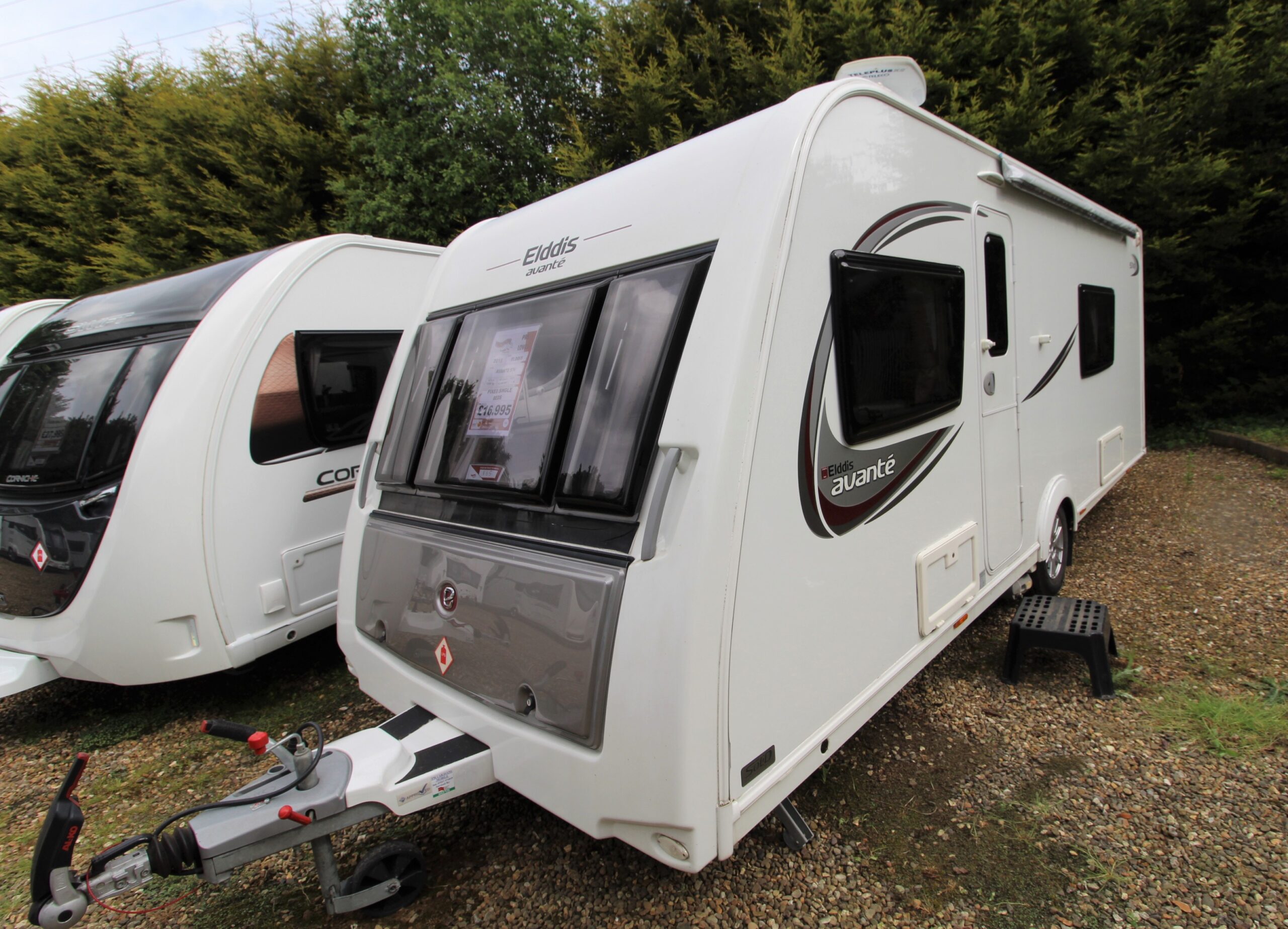 2015-elddis-avante-574-2.jpg