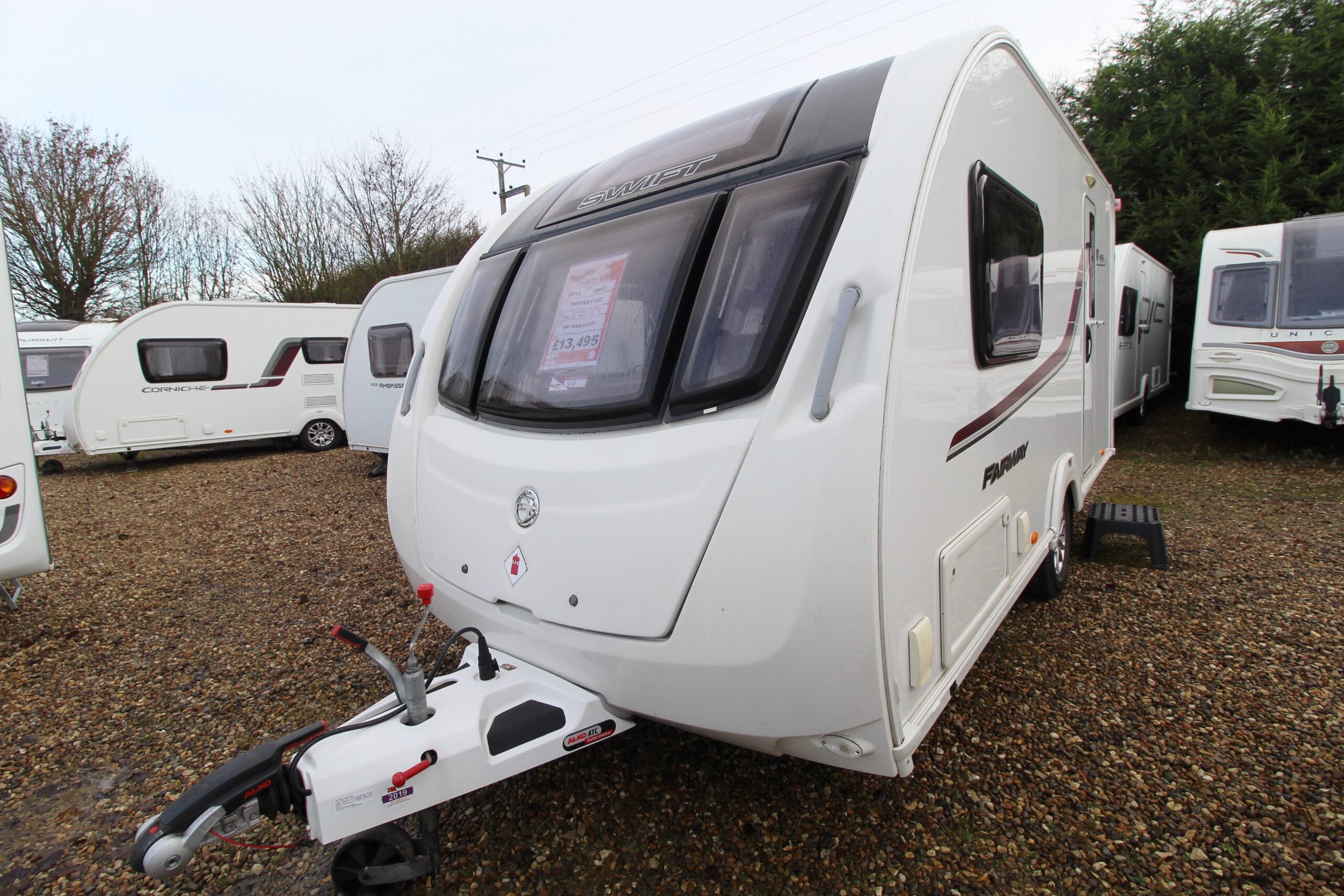 2015-swift-fairway-442-used-caravan-two-berth-pre-owned-wandahome-front.jpg