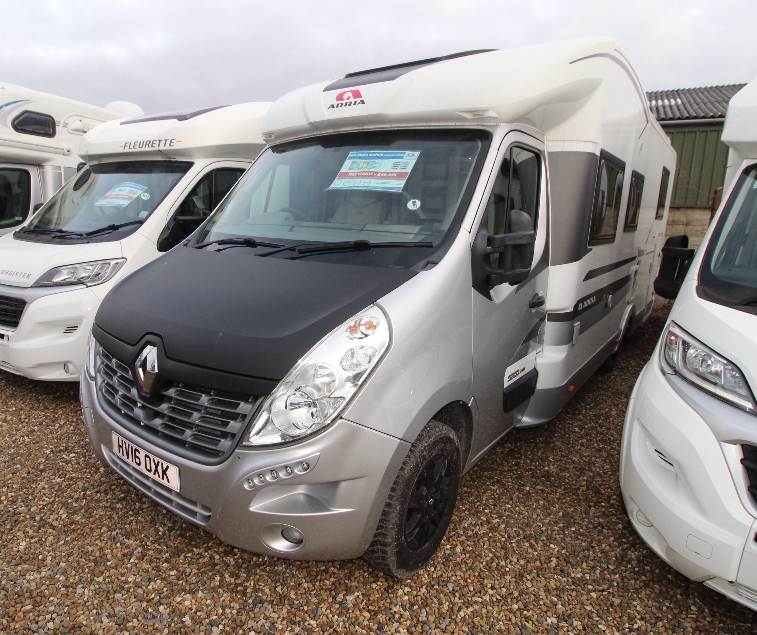 2016-adria-matrix-supreme-sbc-key-67-4.jpg