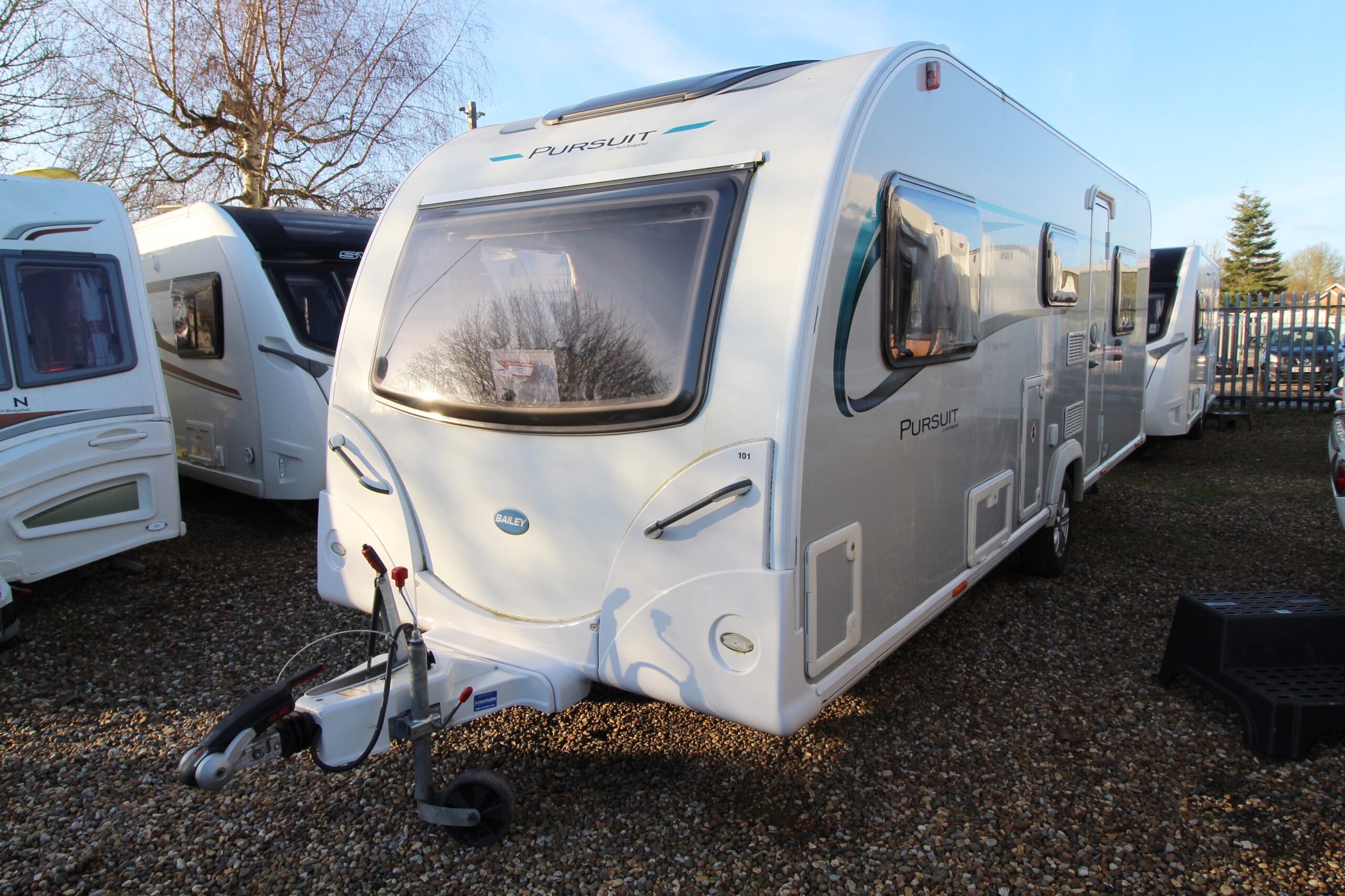 2016-bailey-pursuit-560-5-used-caravan-wandahome-pre-owned-external.jpg