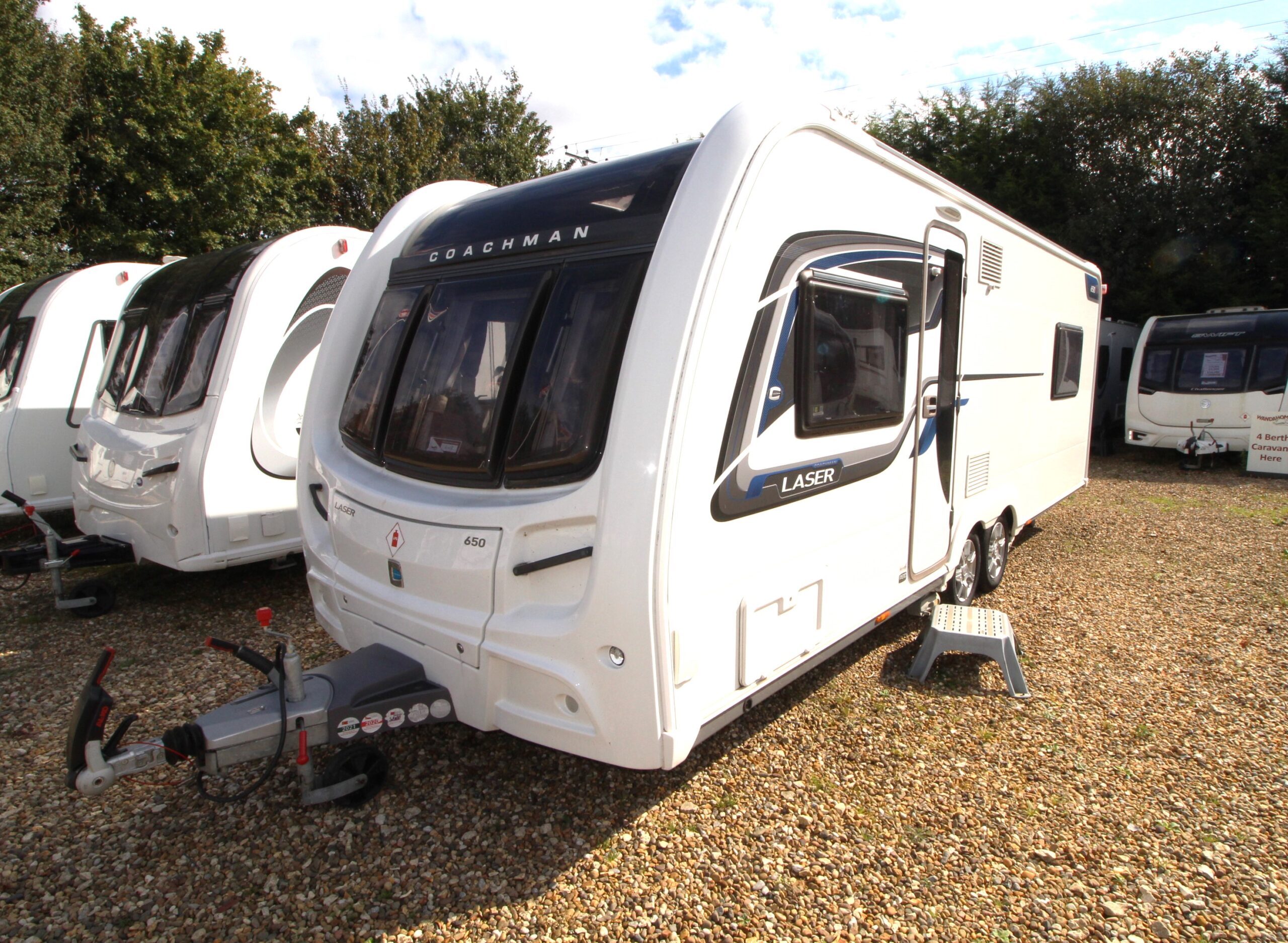 2016-coachman-laser-650-1.jpg