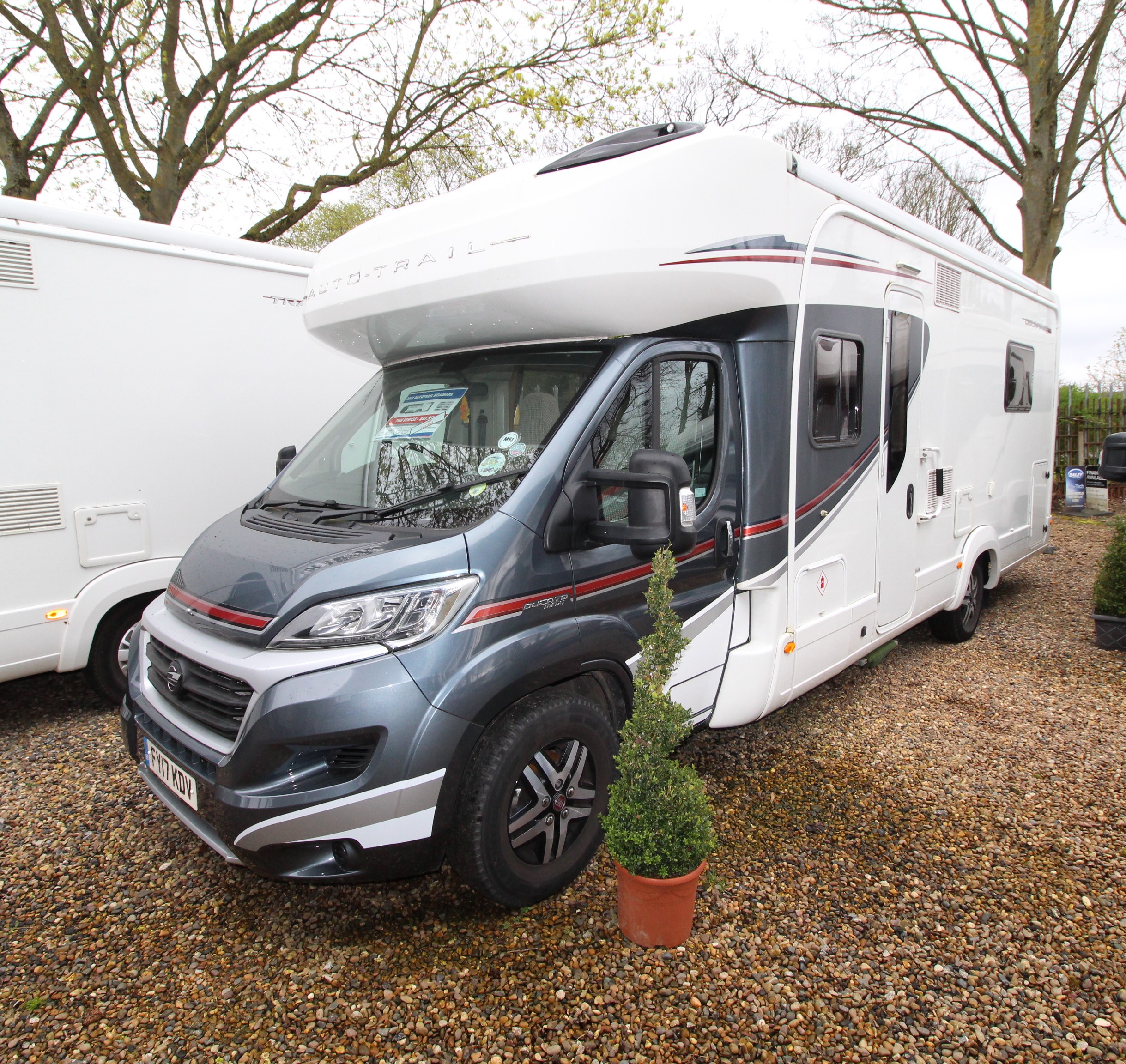 2017-auto-trail-delaware-2_1.jpg