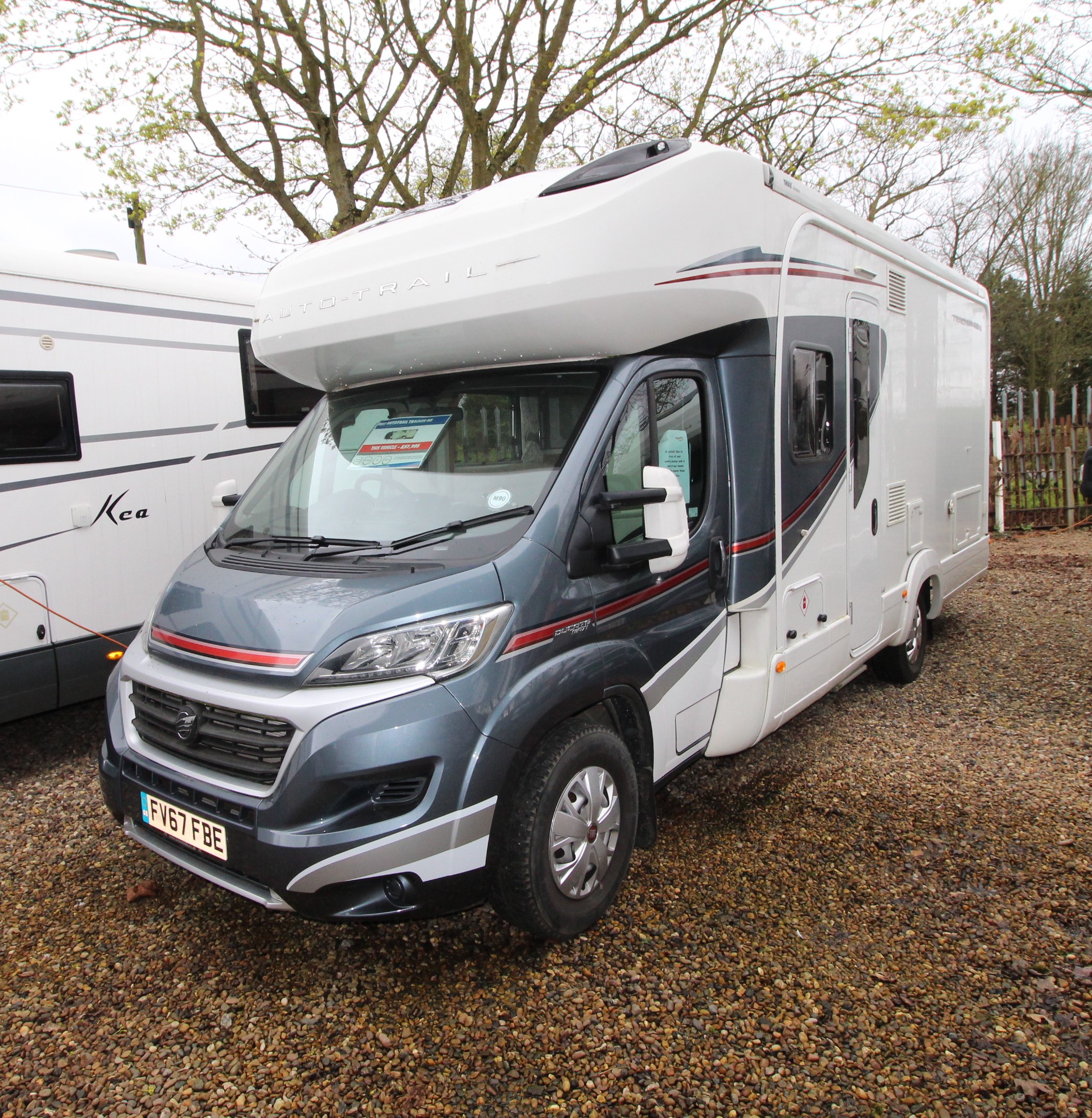 2017-auto-trail-tracker-rb-used-5.jpg
