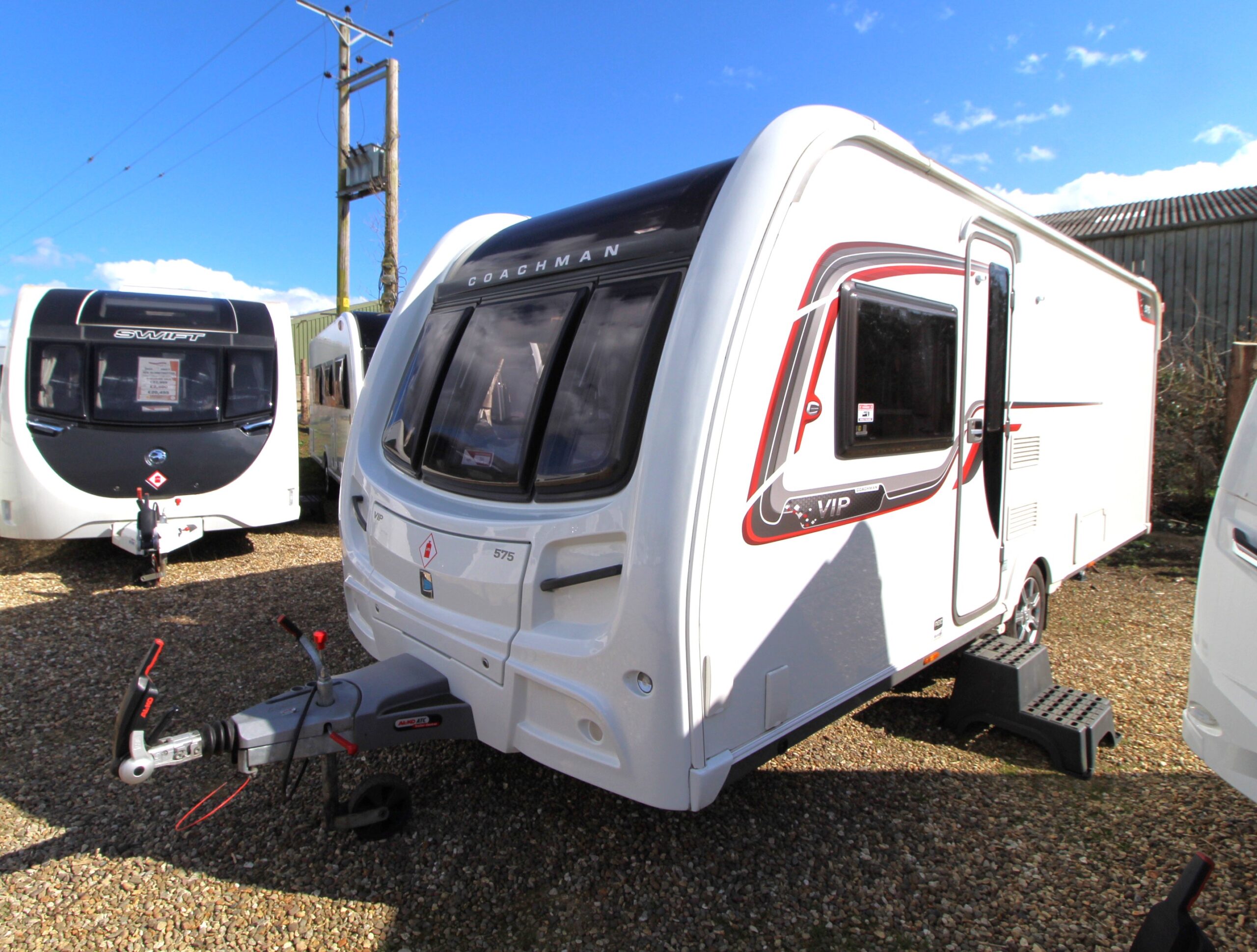 2017-coachman-vip-575-1.jpg