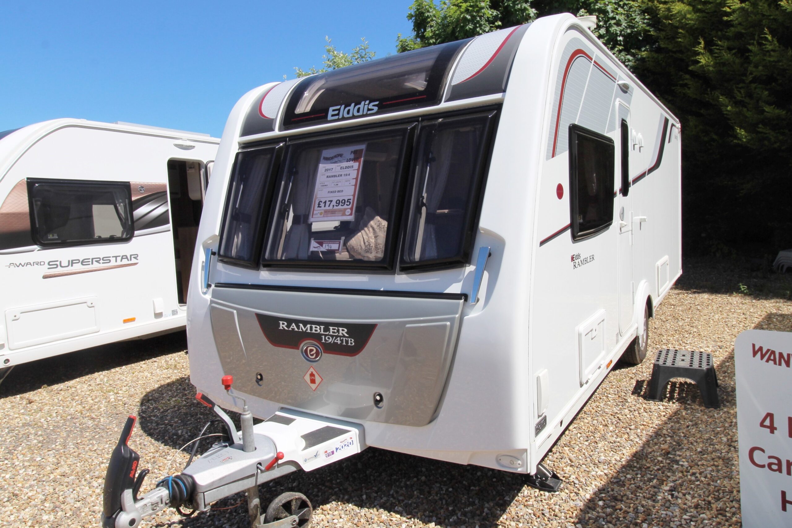 2017-elddis-rambler-19-4-caravan-16.jpg