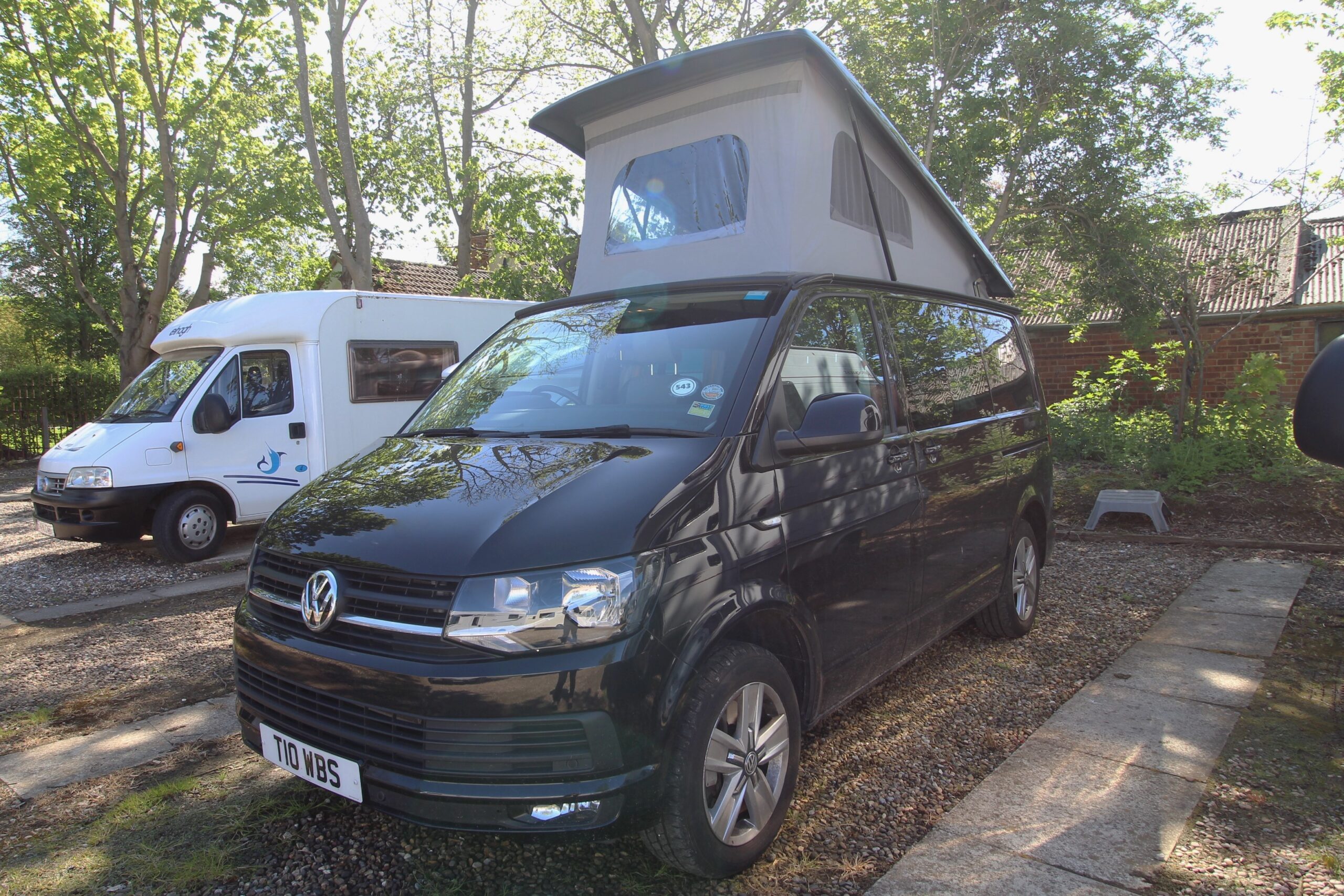 2017-pre-owned-volkswagen-transporter-campervan-21.jpg
