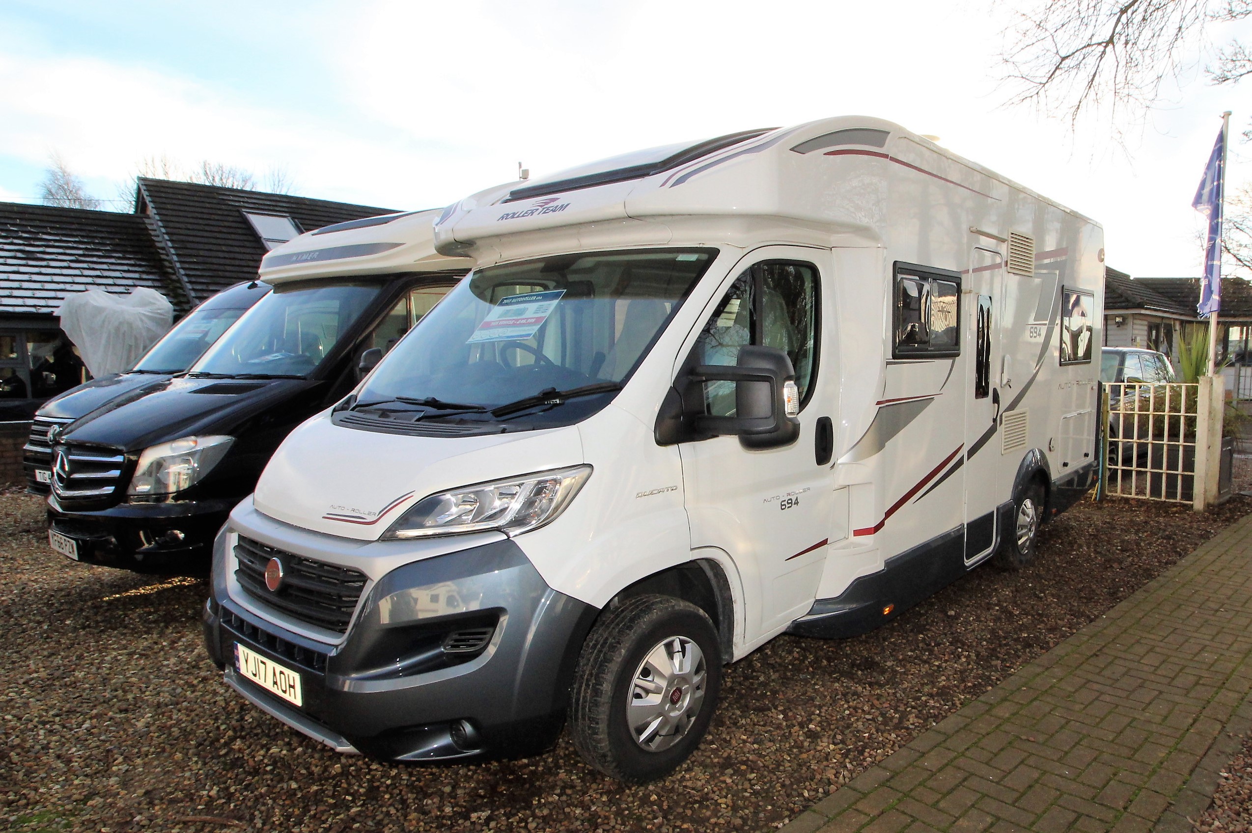2017-roller-team-auto-roller-694-used-13.jpg