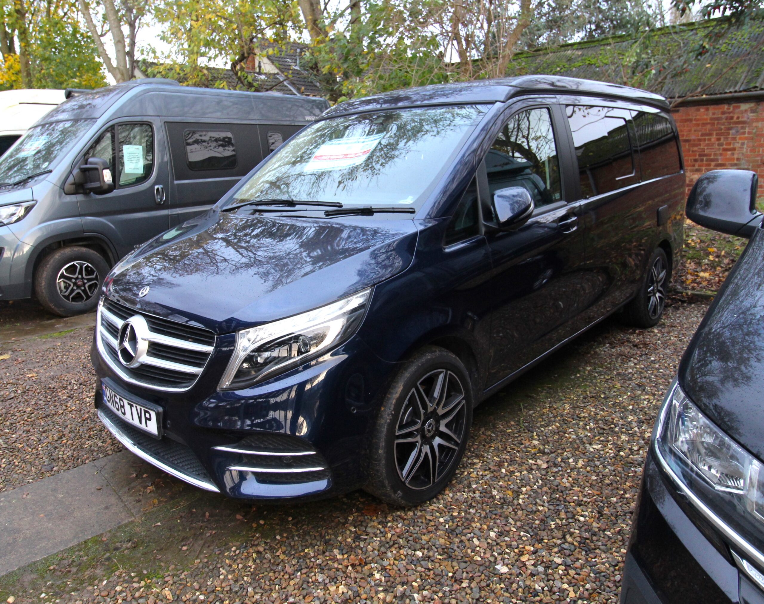 2018-mercdes-marco-polo-250-3.jpg
