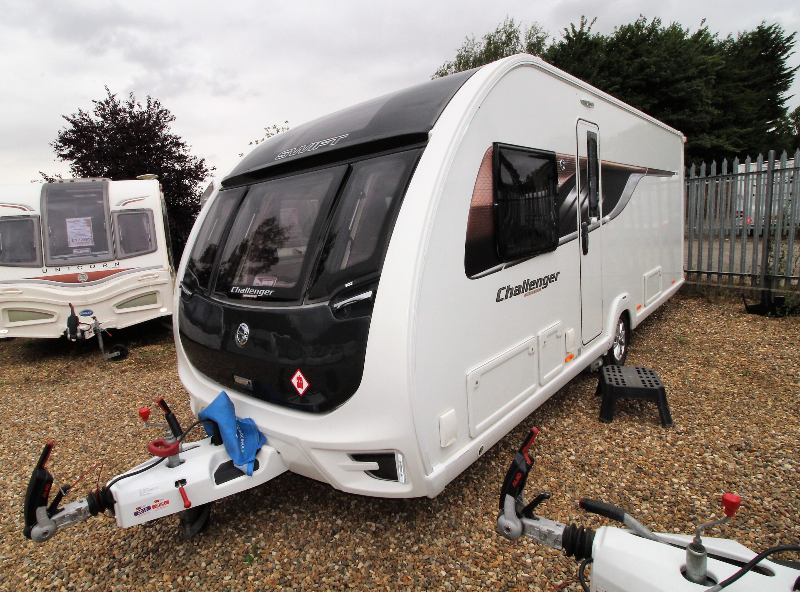 2018-swift-challenger-580-9.jpg