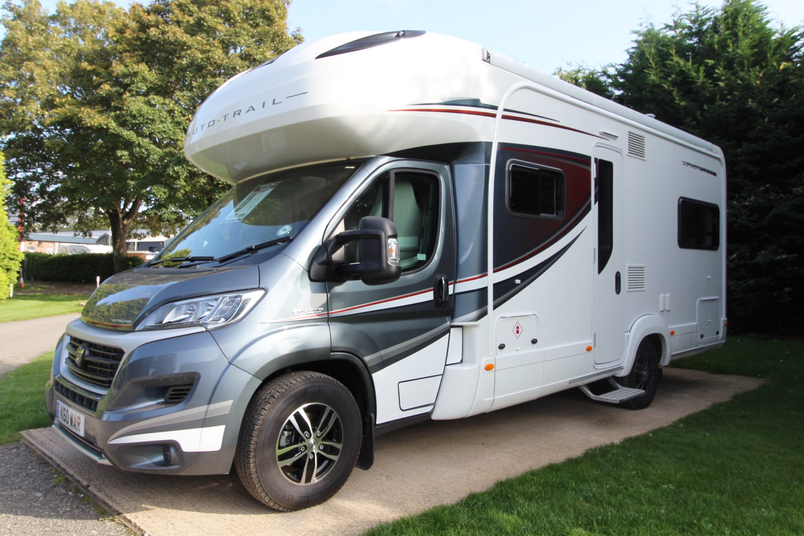 2019-autotrail-apache-700-motorhome-wandahome-3.jpg