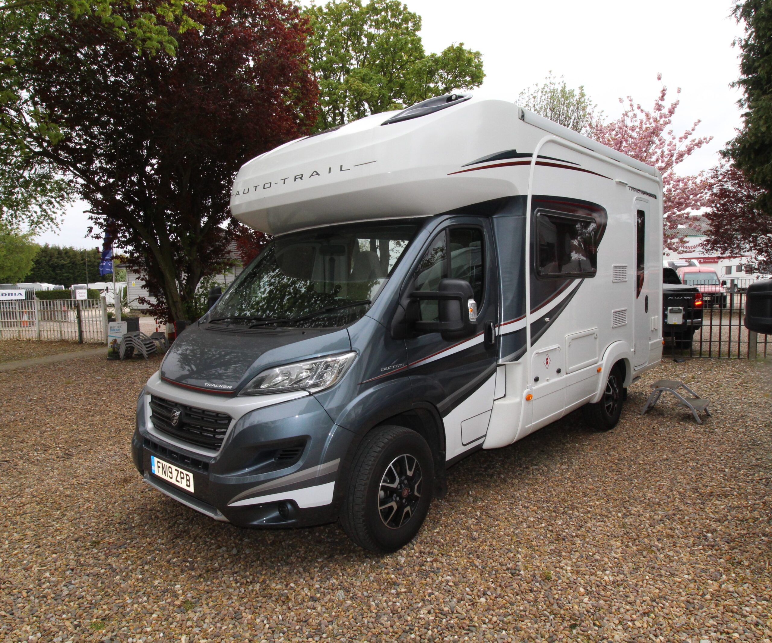 2019-autotrail-trekker-eks-15.jpg