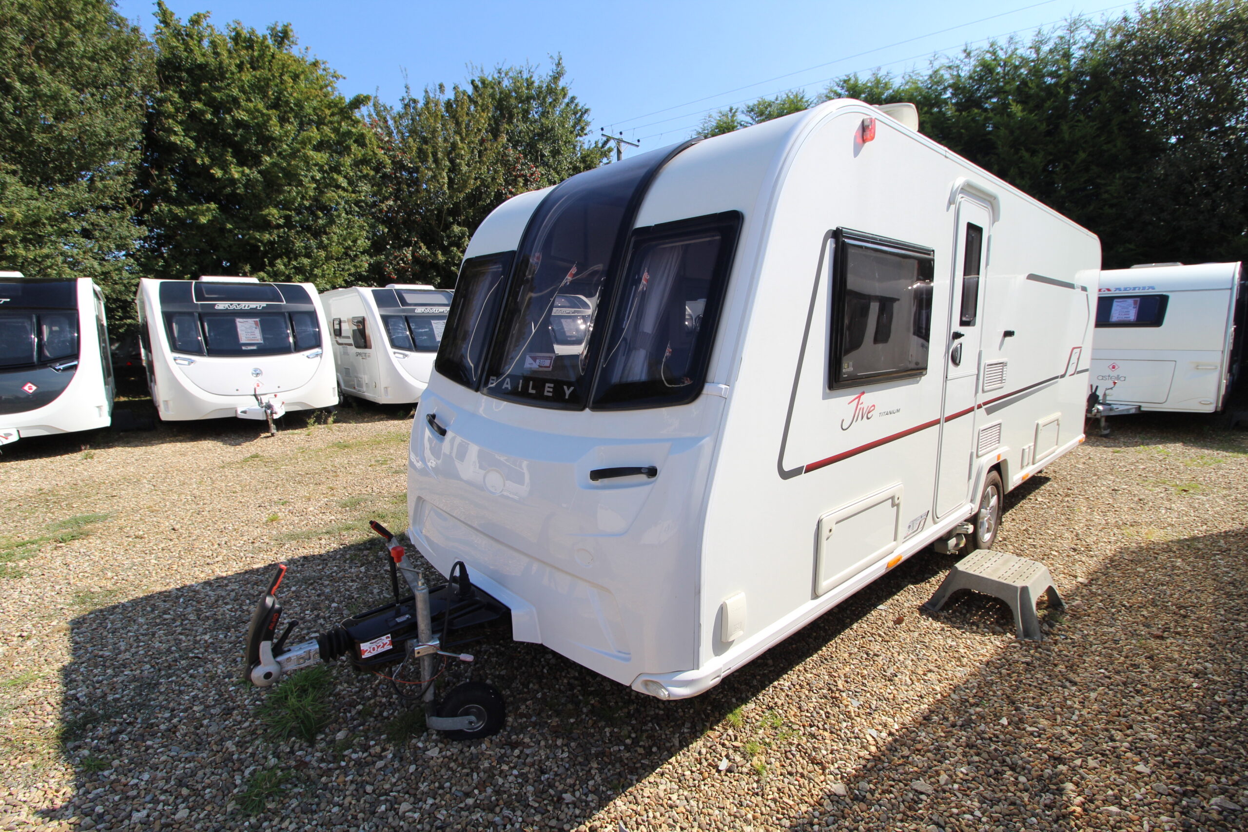 2019-bailey-jive-titanium-5.jpg
