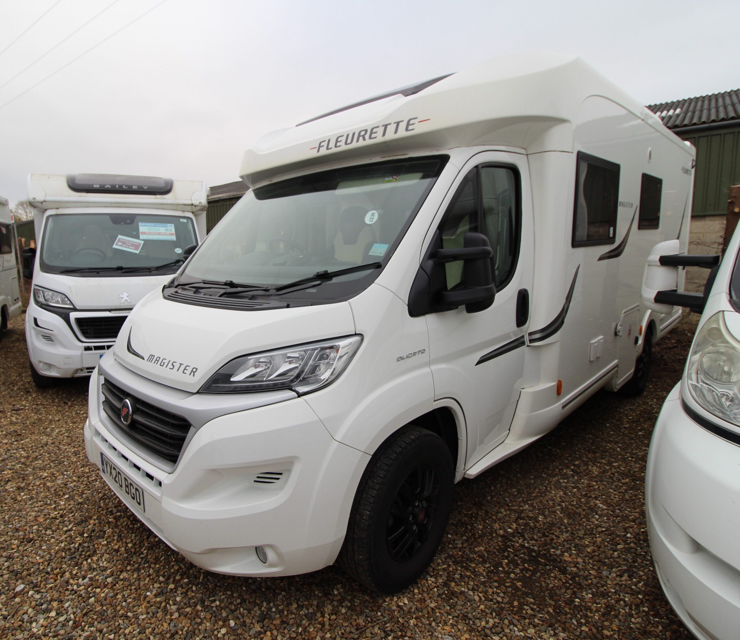 2020-used-fleurette-magister-69-lo-key-37-11.jpg