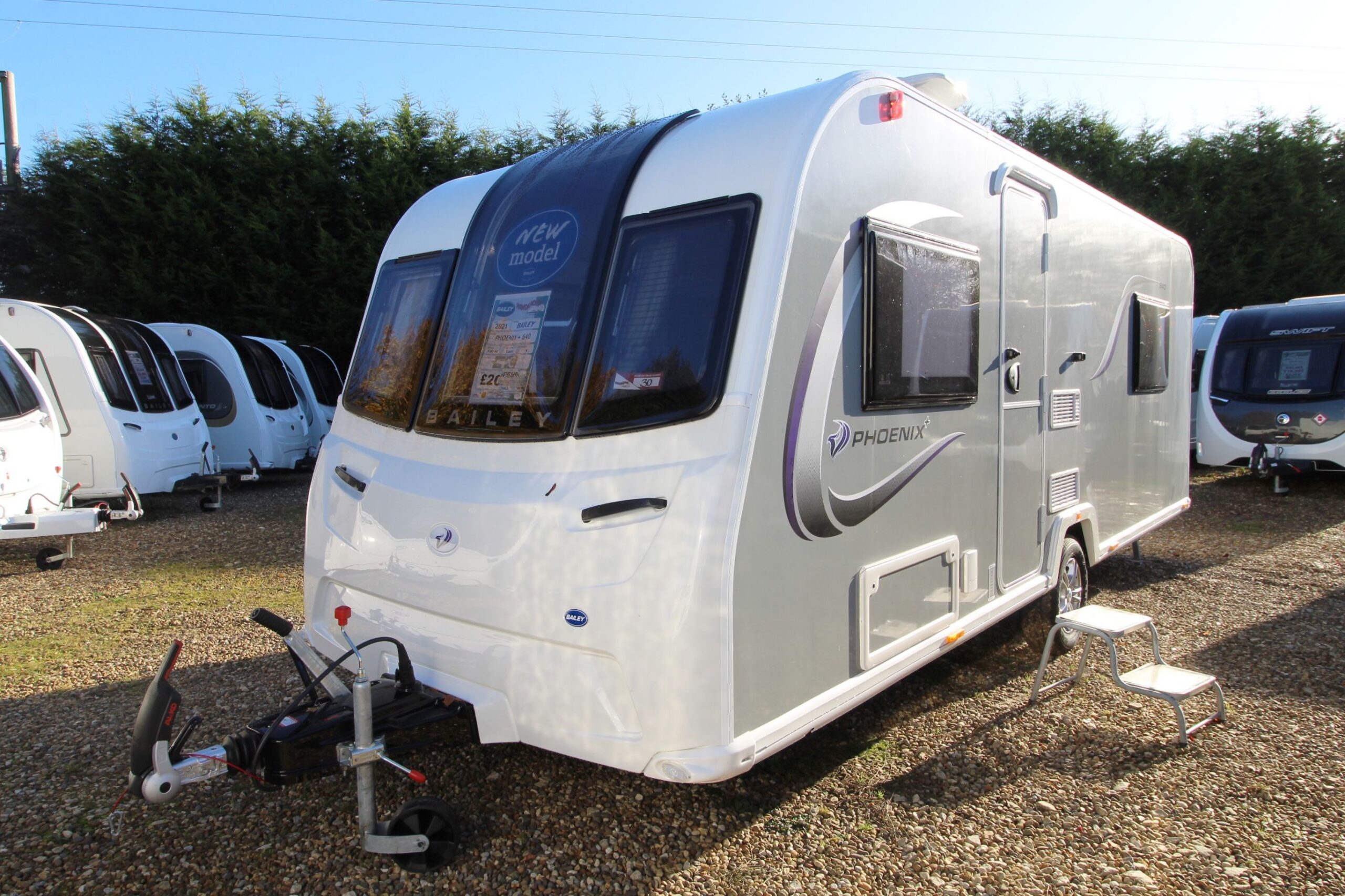 2021-bailey-phoenix-640-wandahome-caravan-14_1.jpg