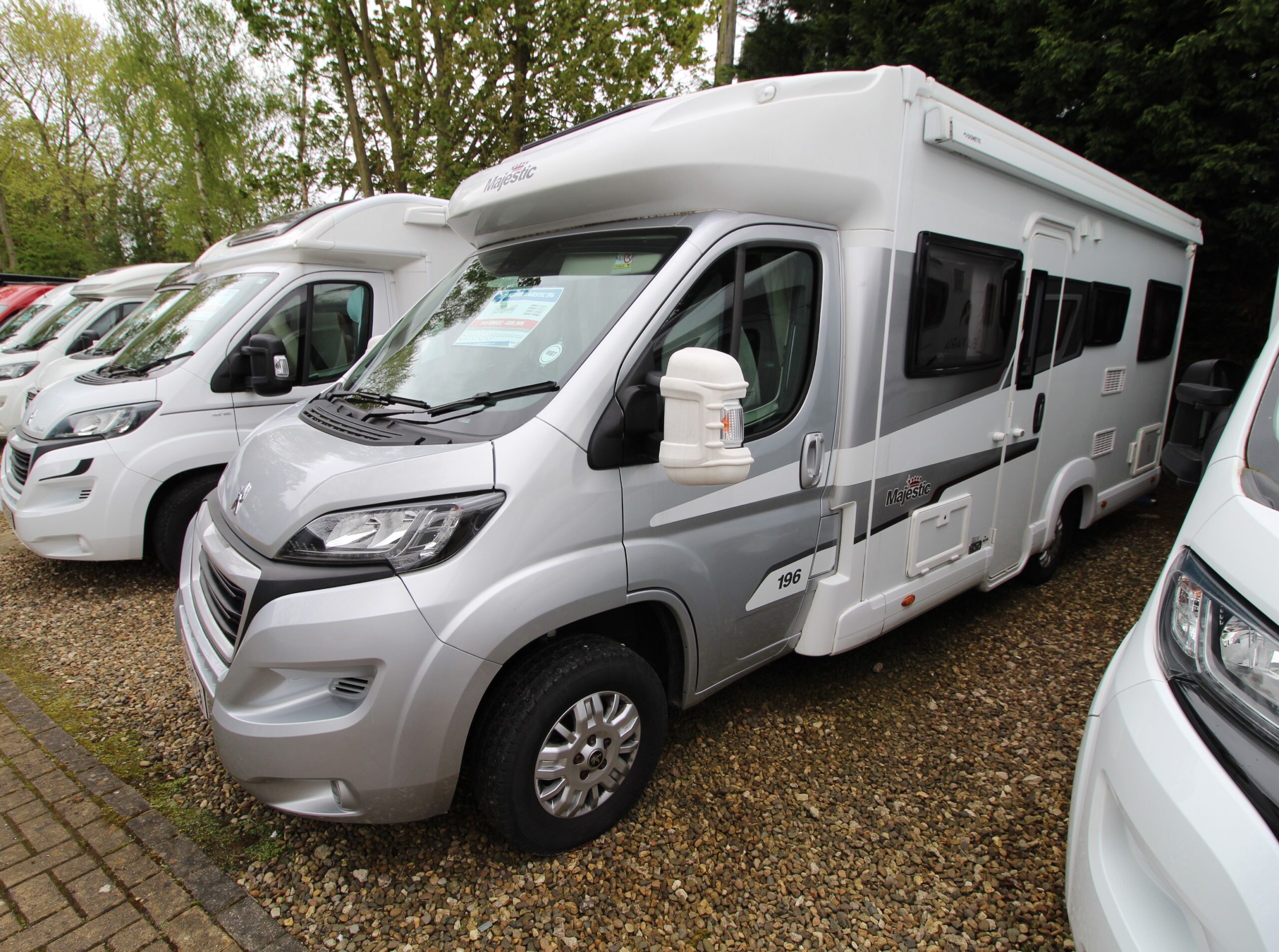 2021-elddis-majestic-196-key-87-8.jpg