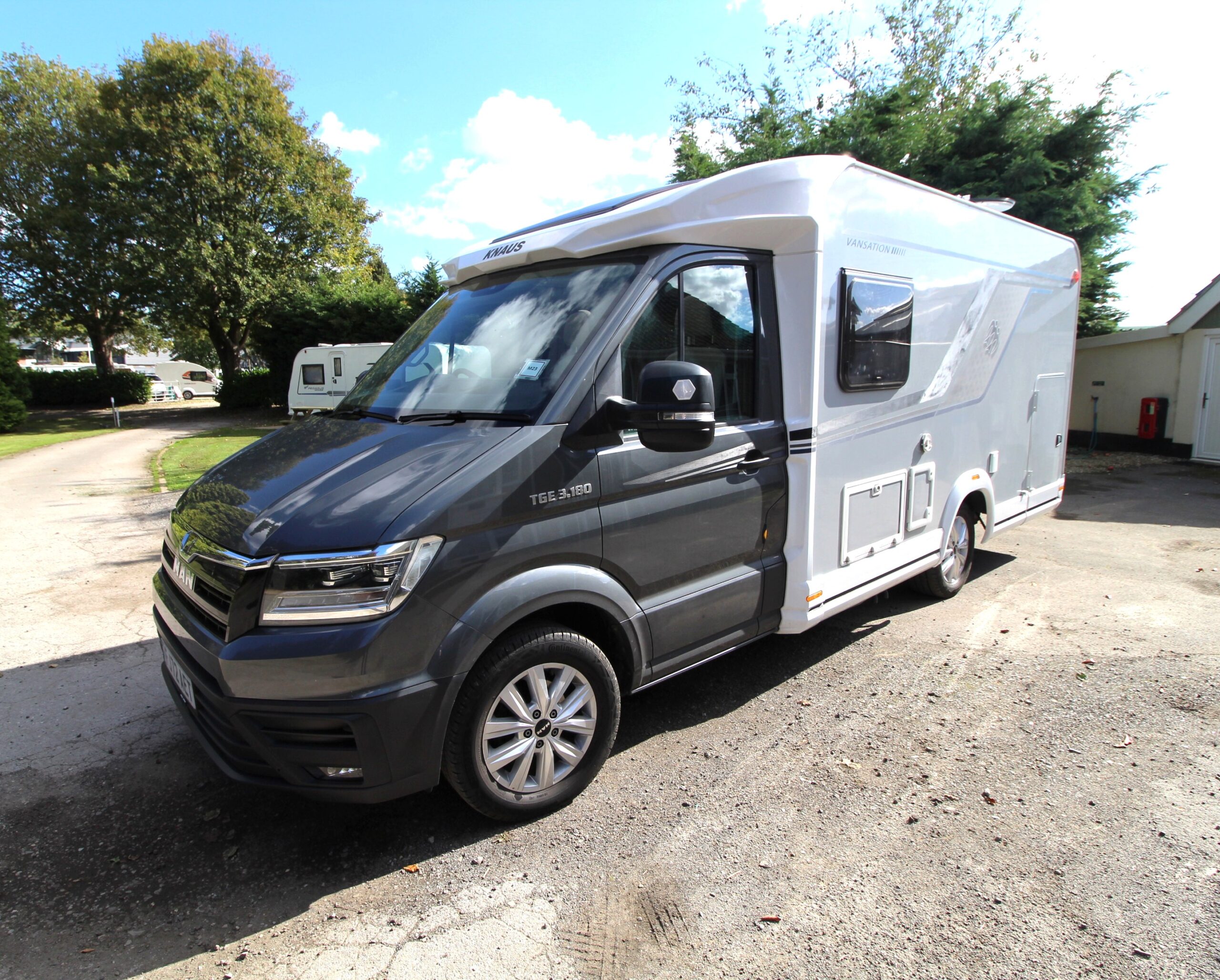2022-knaus-van-t1-8_1.jpg