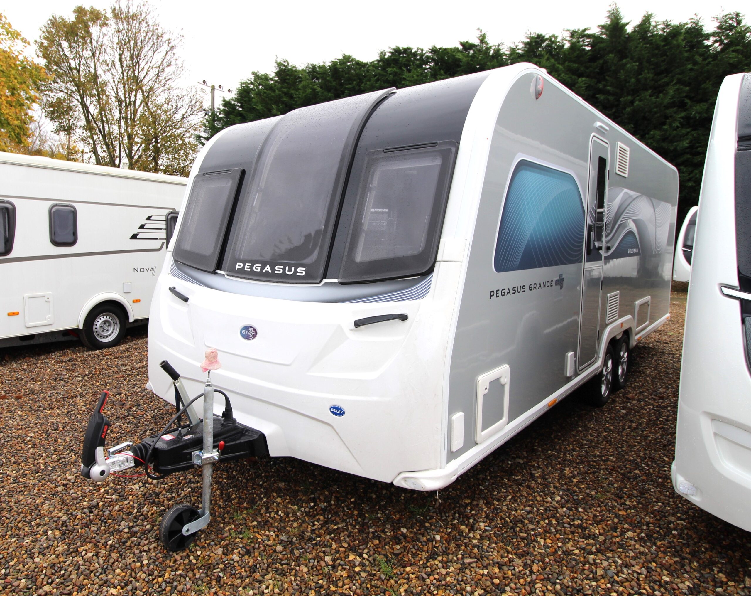 2024-bailey-pegasus-grande-bologna-gt75-exterior-1.jpg