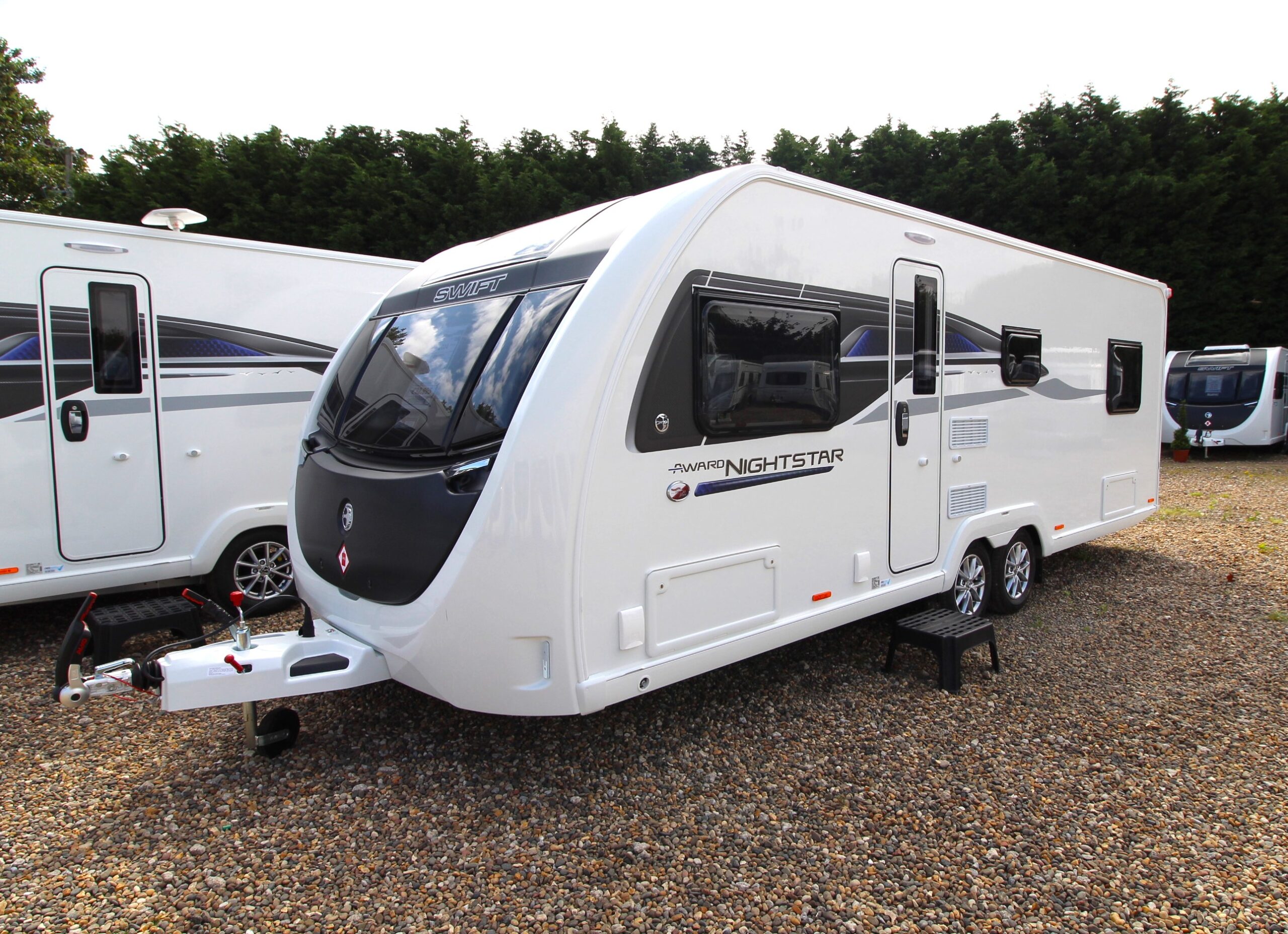 2024-swift-ace-nightstar.jpg