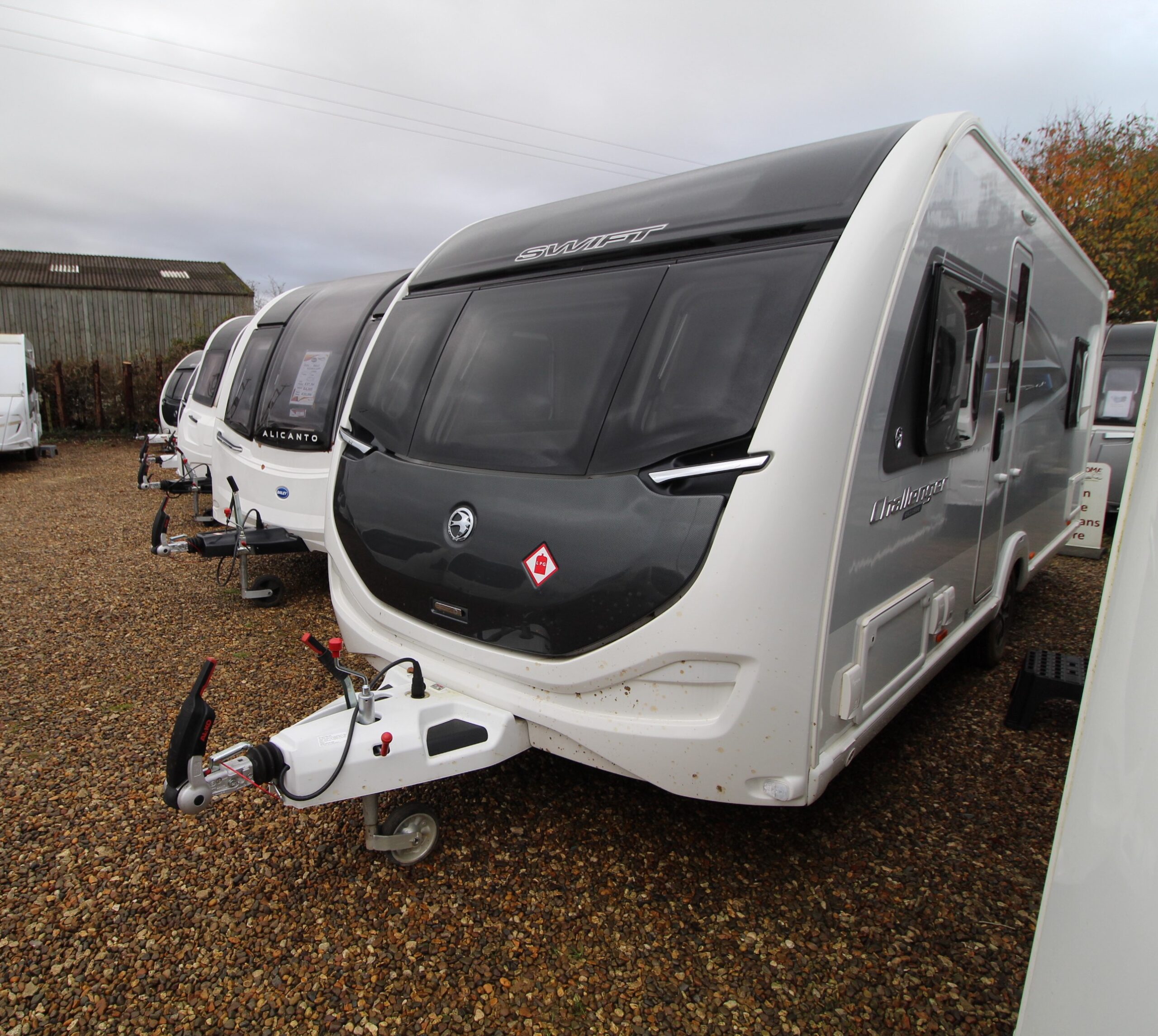2024-swift-challenger-exclusive-560-14.jpg