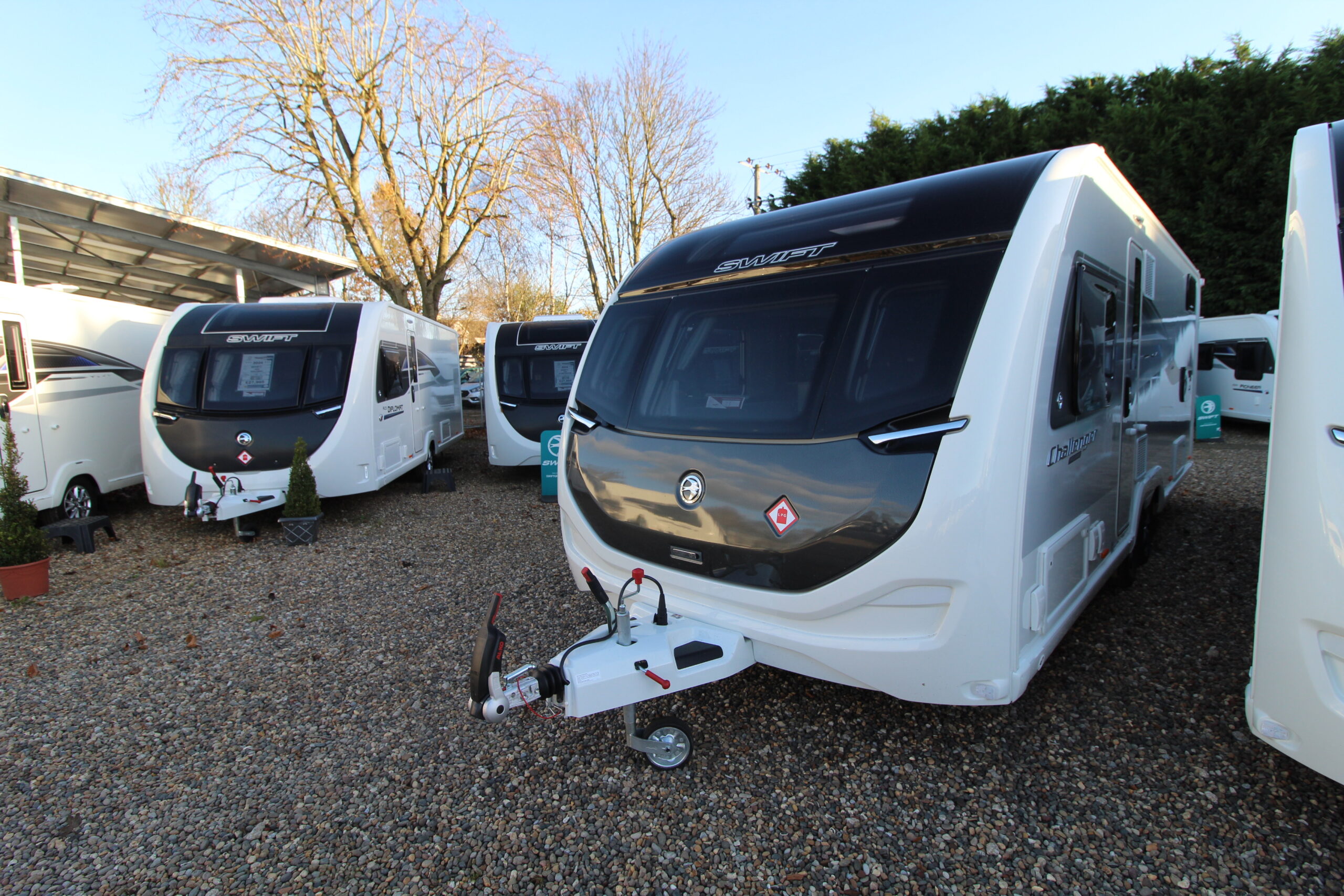 2024-swift-exclusive-670-grande-11.jpg