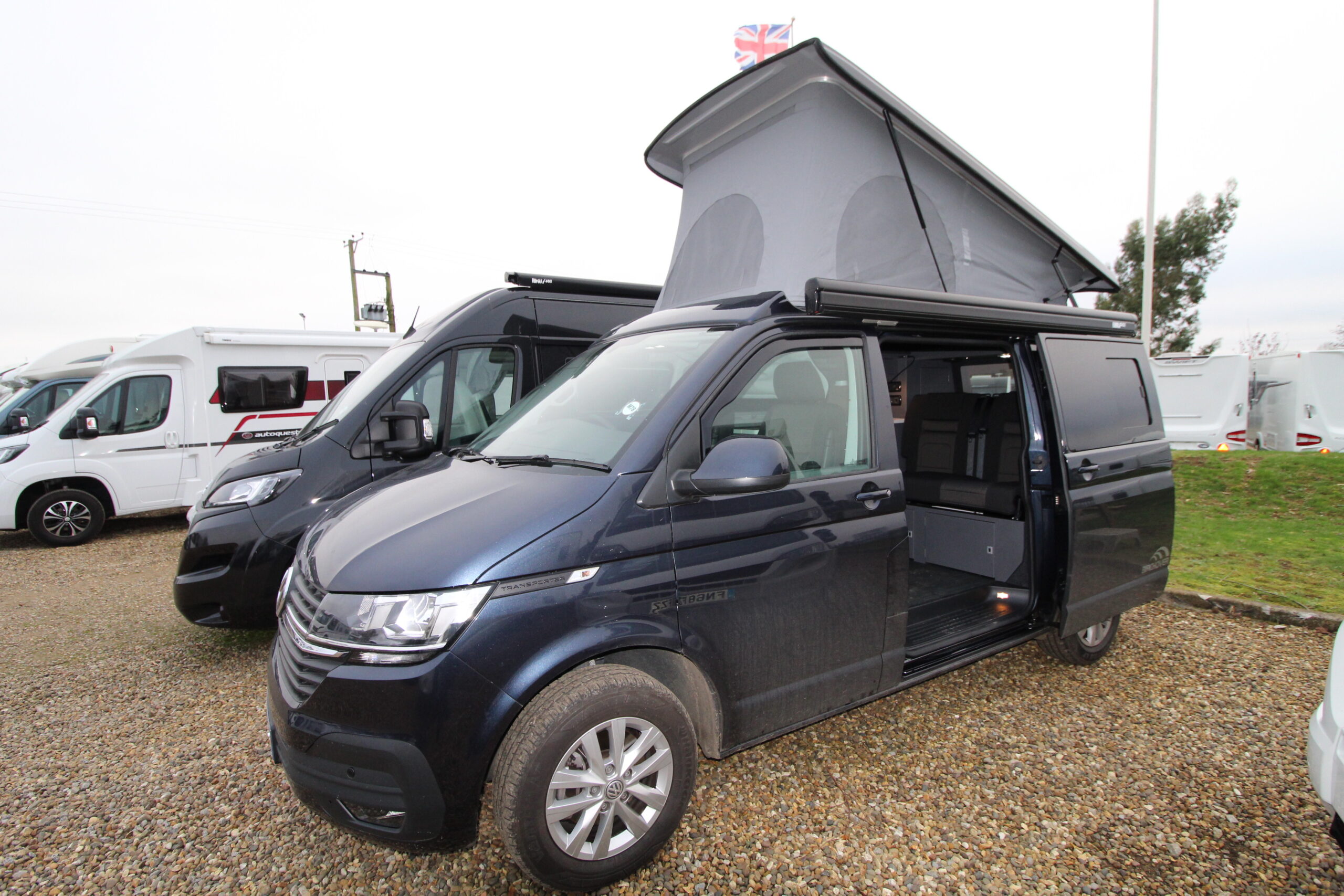 2024-volkswagen-transporter-hillside-t61-key-78-13.jpg