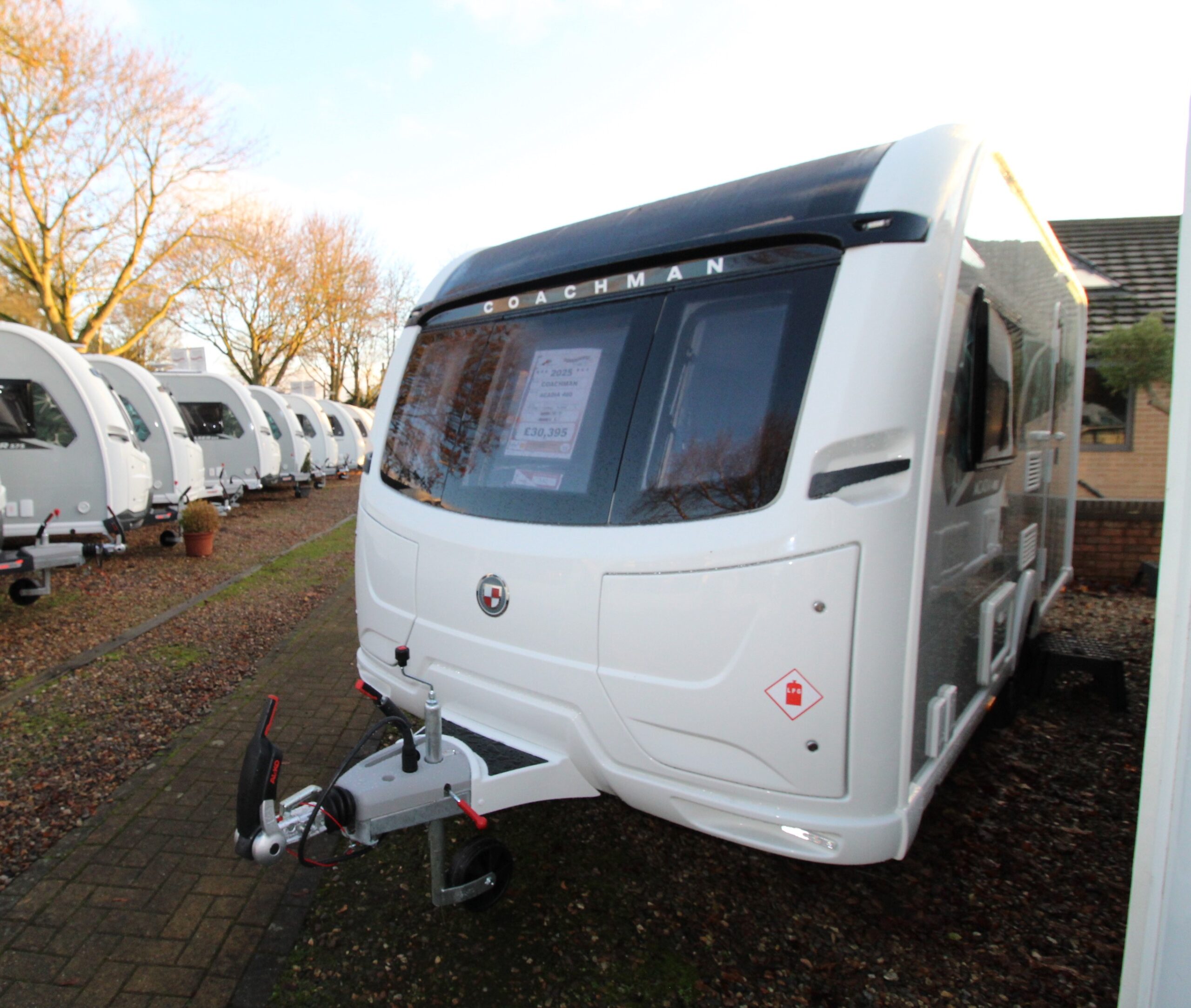 2025-coachman-acadia-460-8.jpg