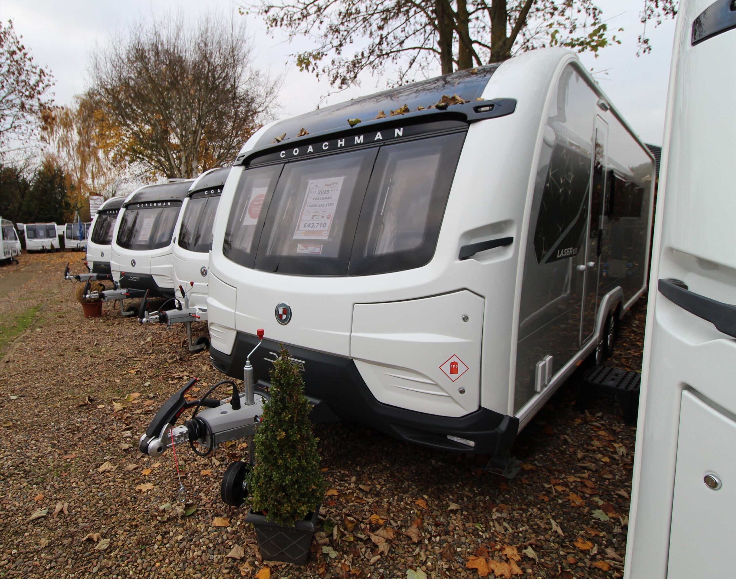 2025-coachman-laser-xtra-855-10.jpg