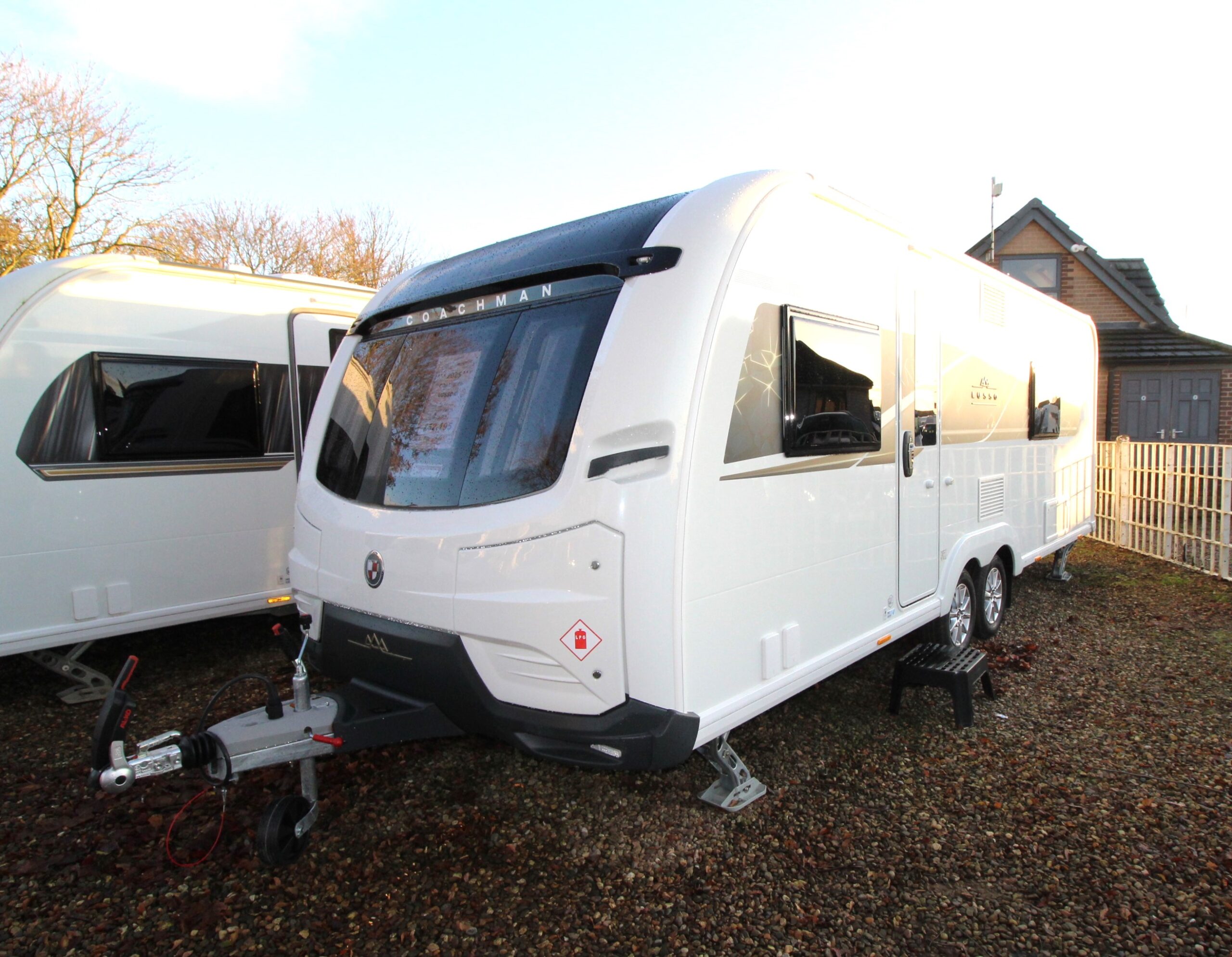 2025-coachman-lusso-iii-13.jpg