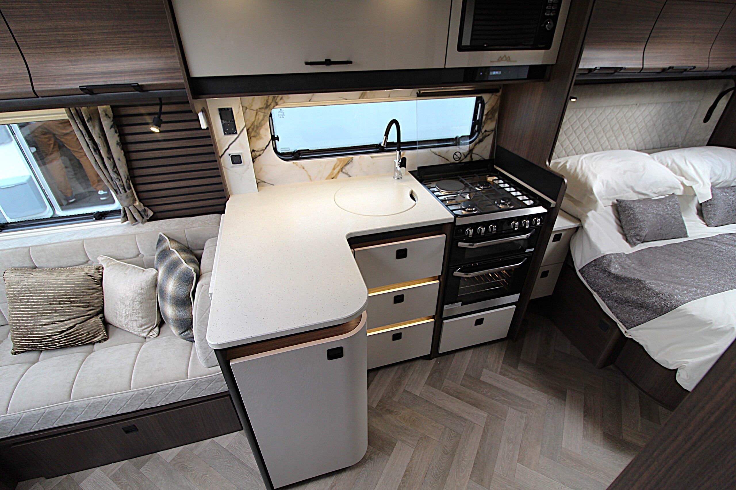 2026-coachman-lusso-ii-22.jpg