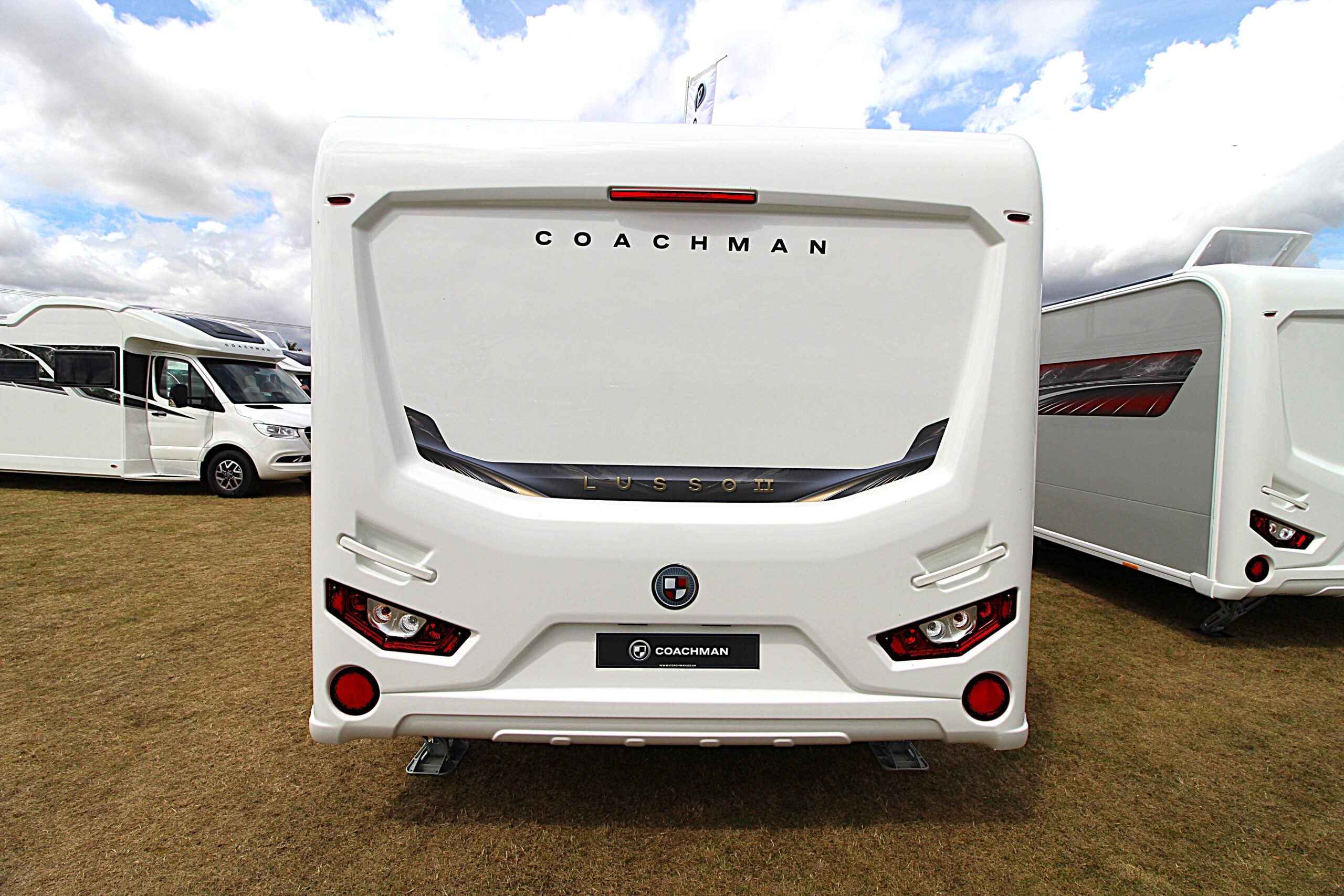 2026-coachman-lusso-ii-5.jpg