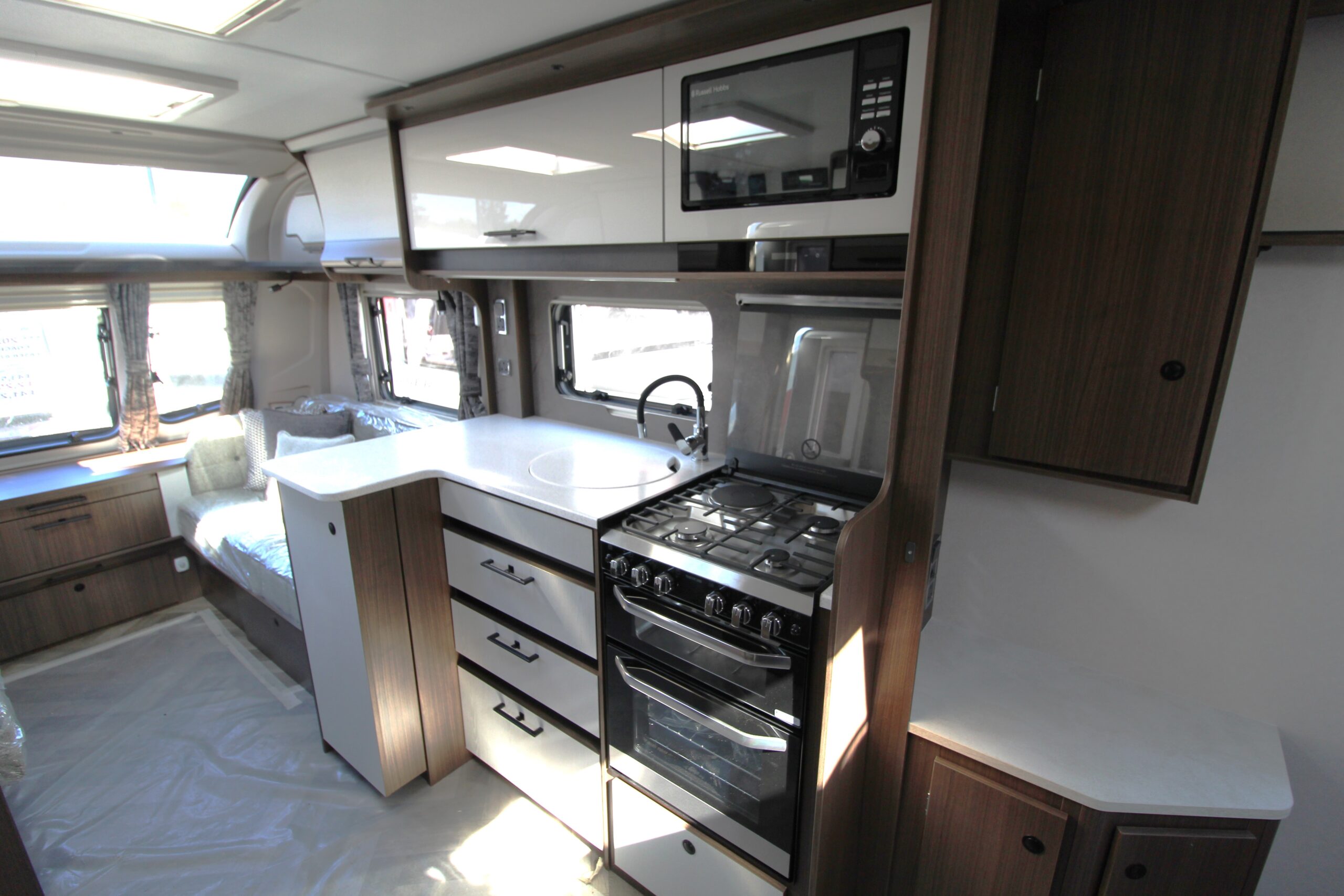 2026-laser-875-21.jpg