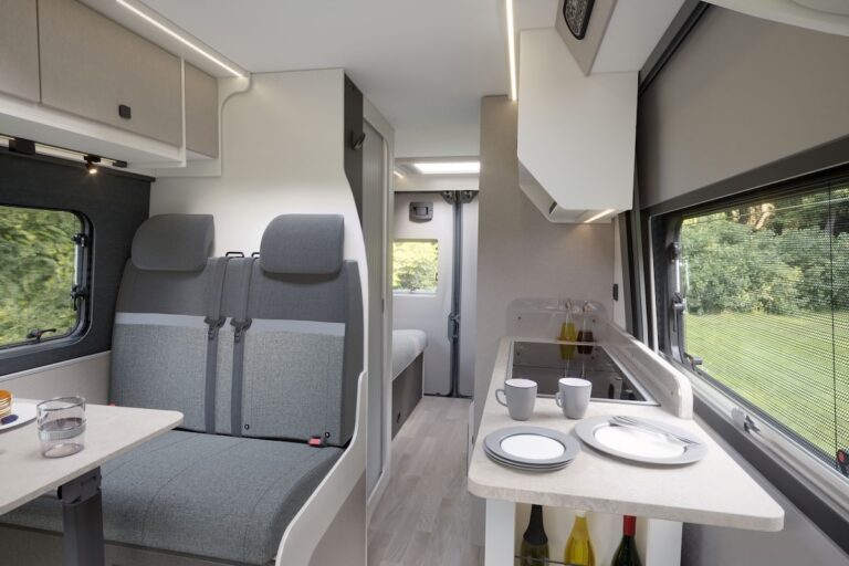 Ace 1200 Interior