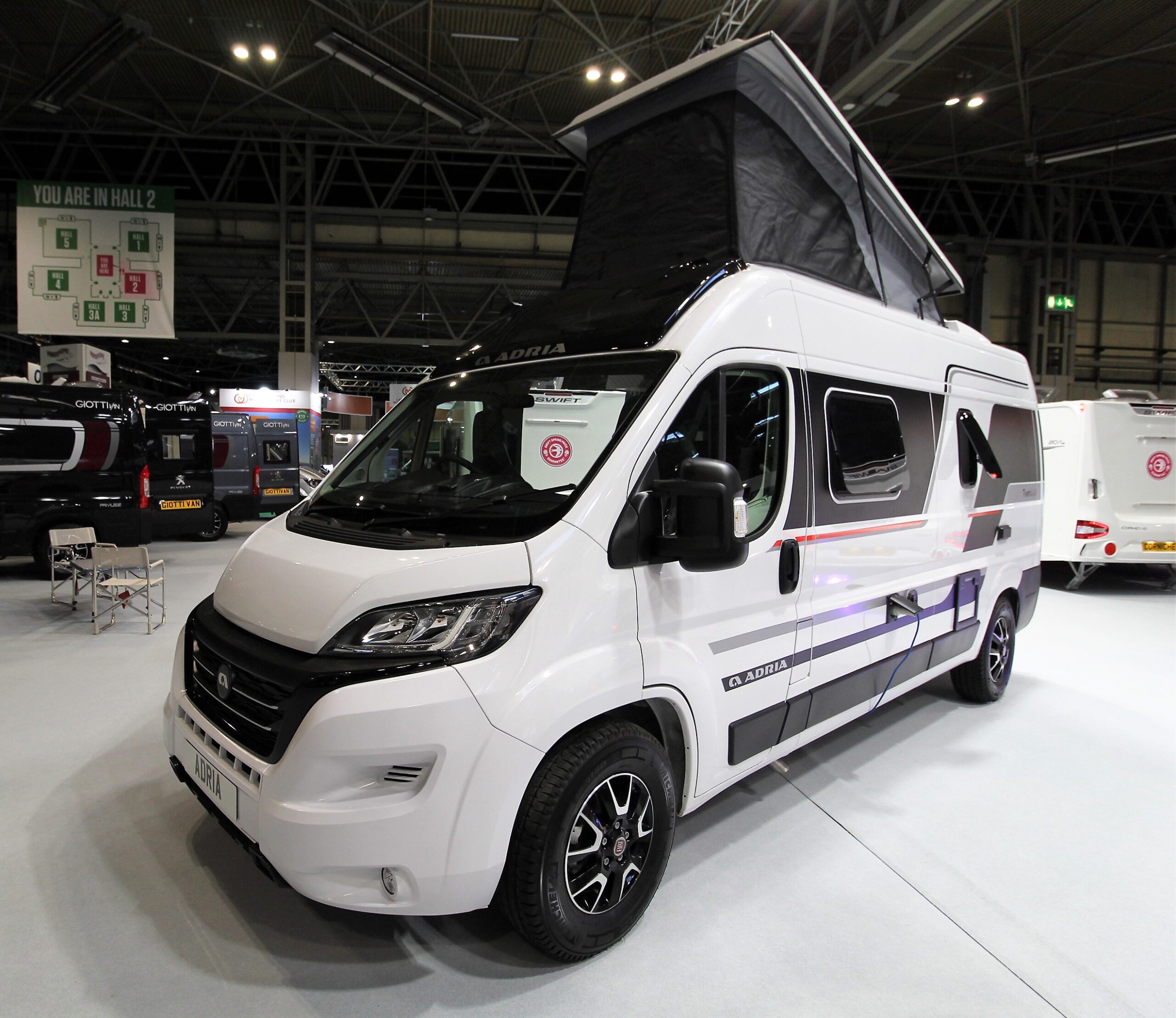 adria-twin-sports-600-spb-1.jpg
