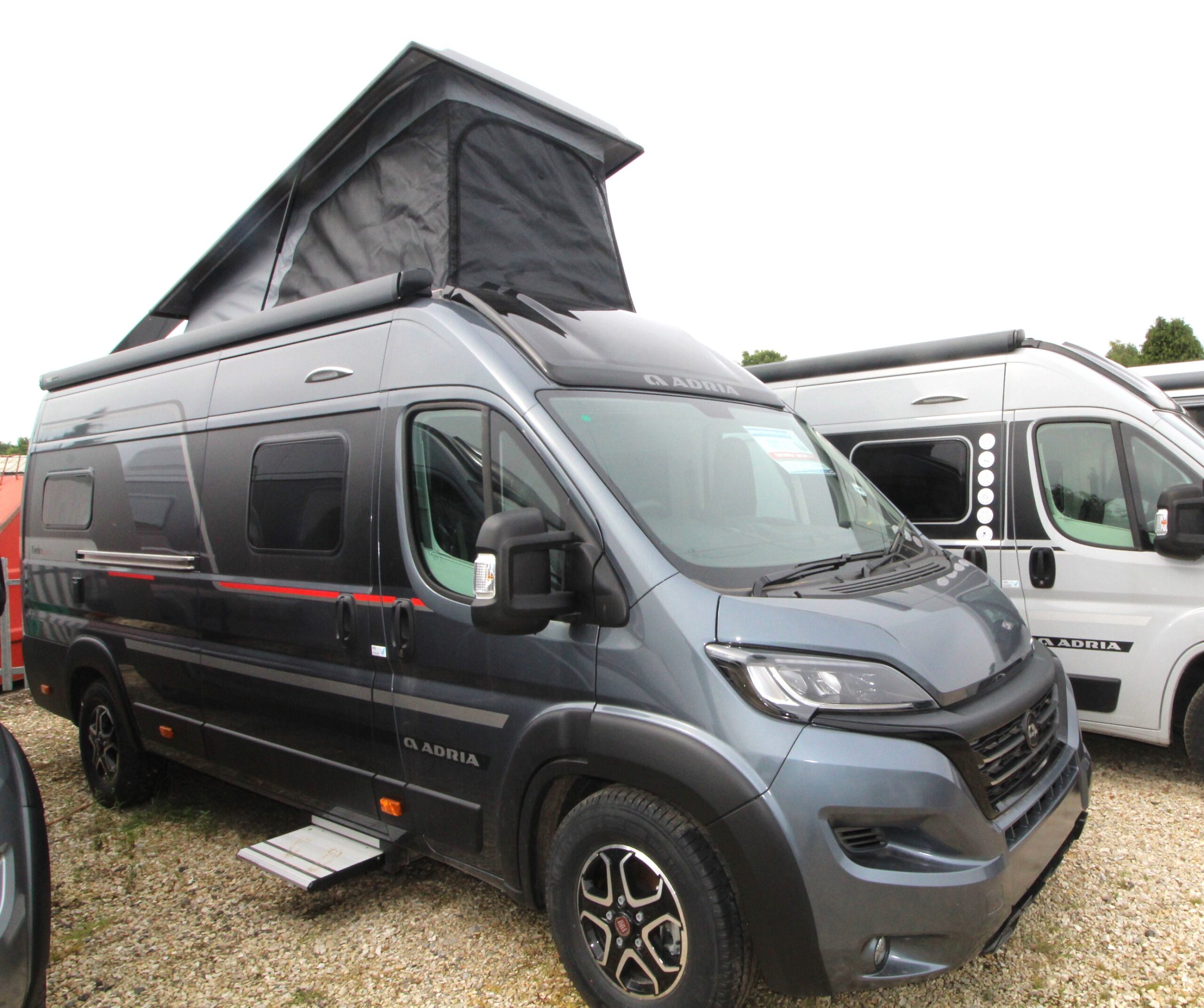 adria-twin-sports-640-slb-pop-56259-k-20-18.jpg