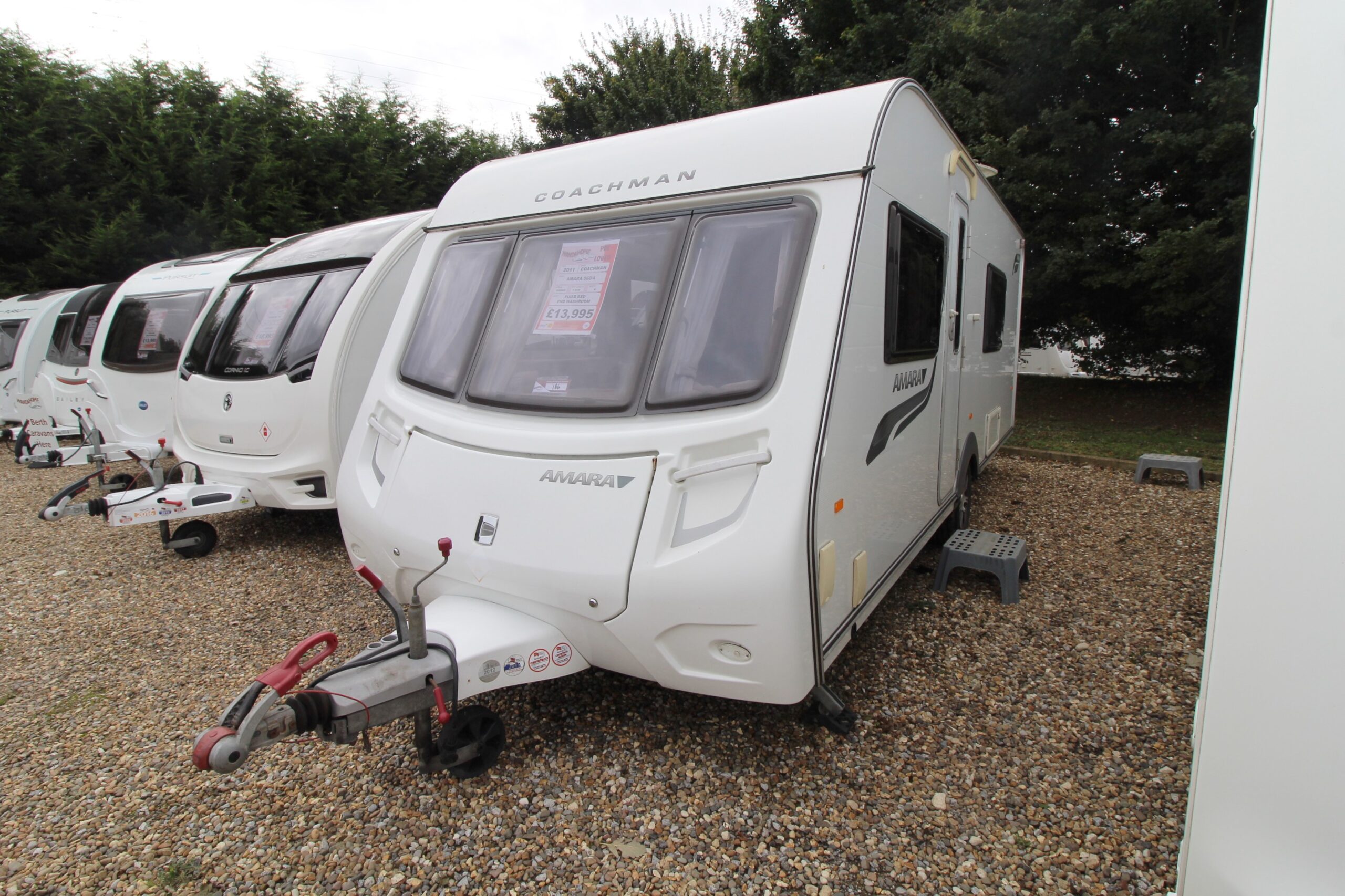coachman-amara-560-4-2011-caravan-2.jpg