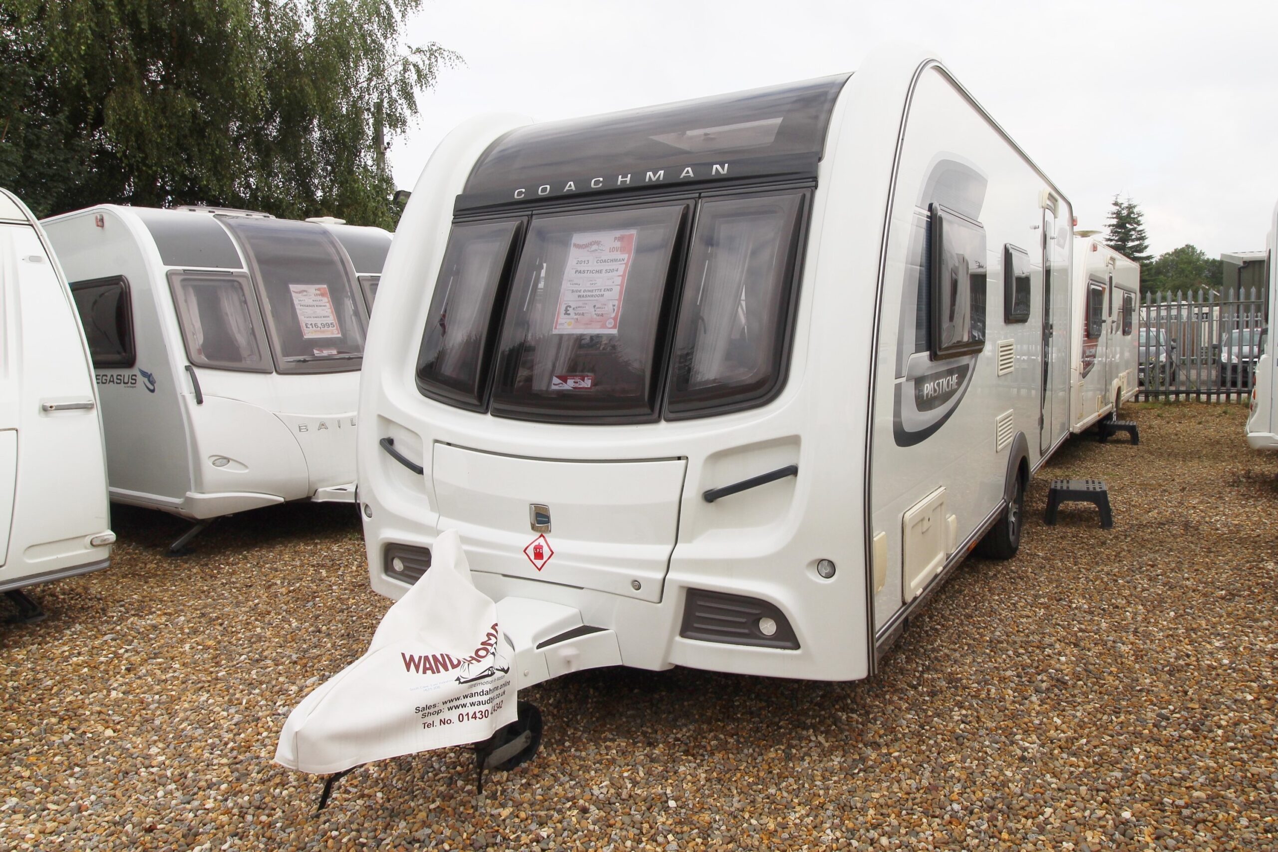 coachman-pastiche-520-4-2013-exterior.jpg