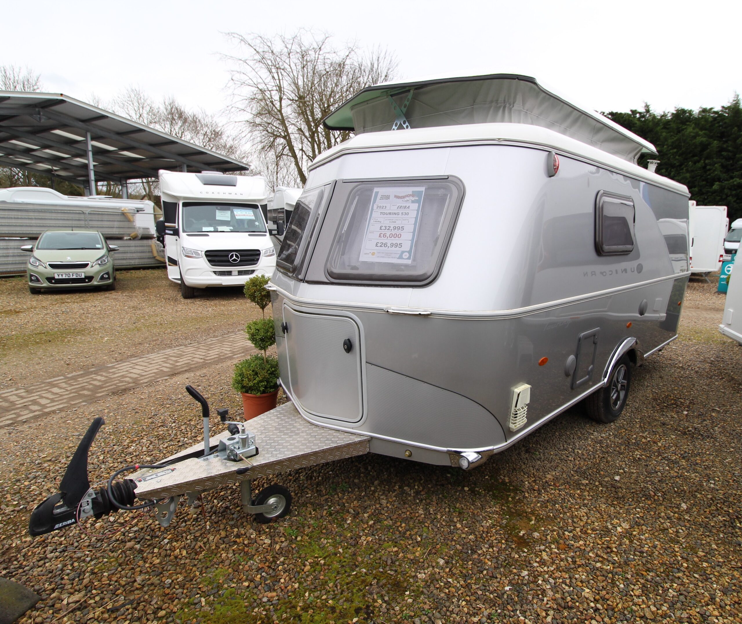 eriba-touring-530-legend-2.jpg