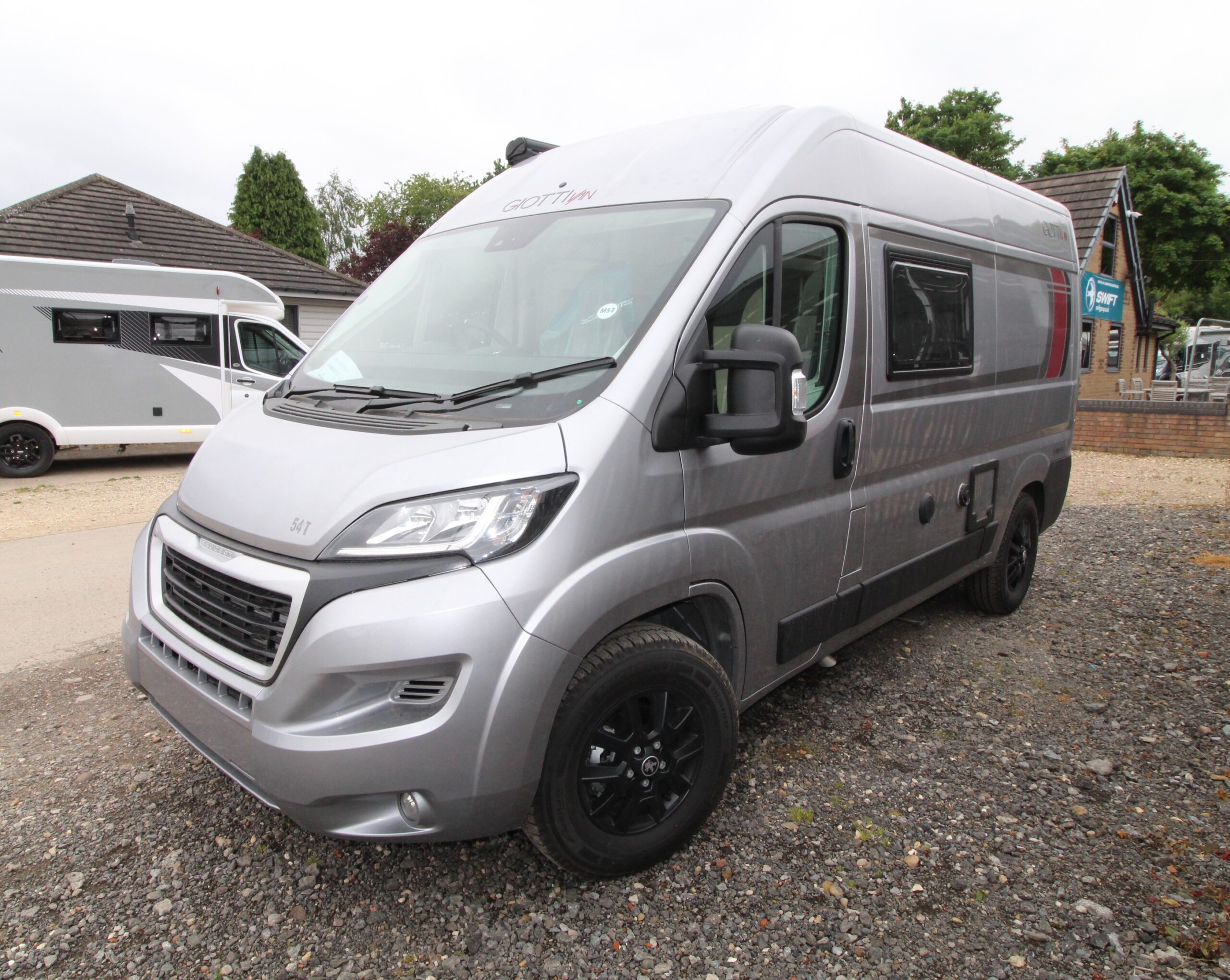 giottivan-54t-peugeot-artense-grey-6.jpg