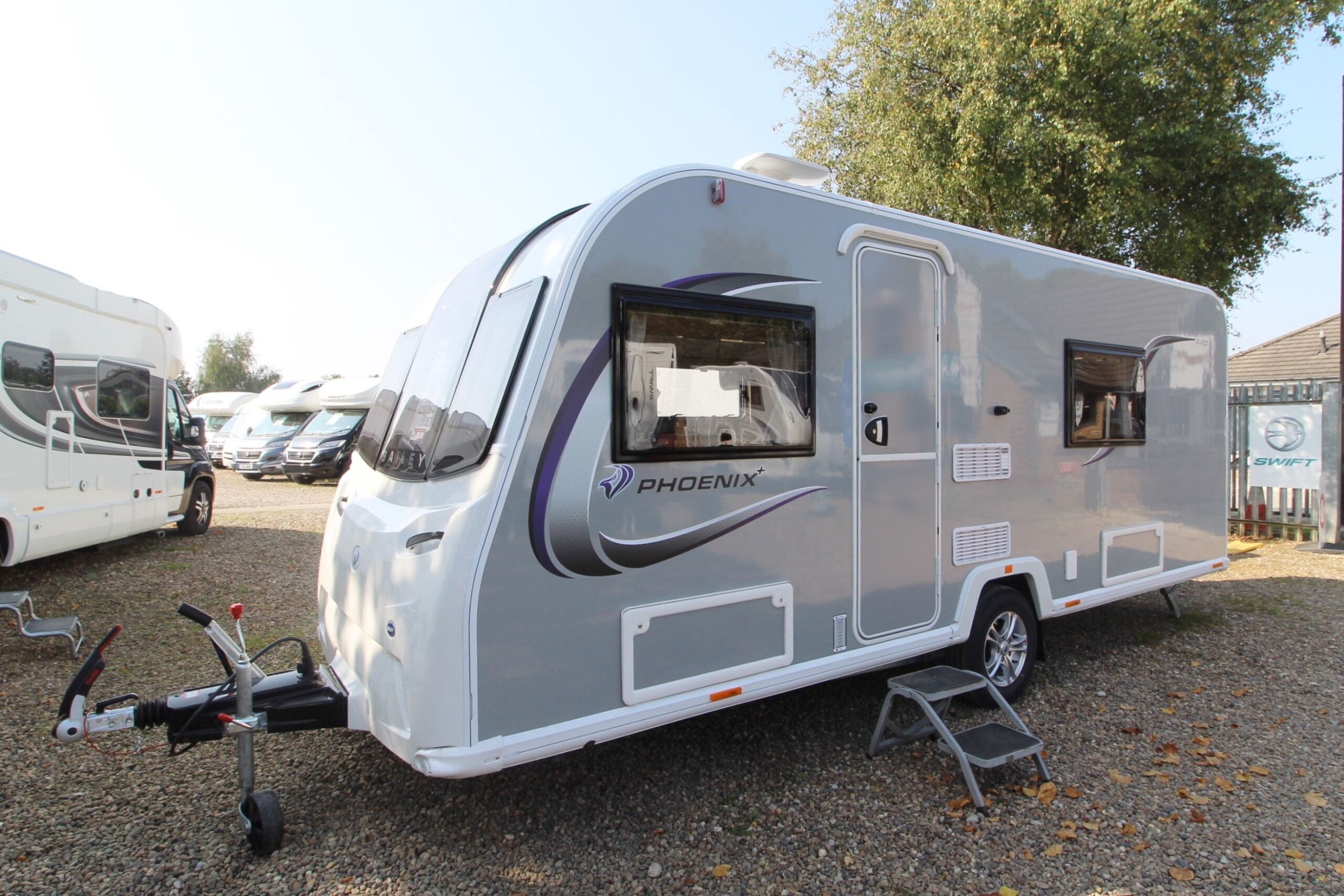 new-2021-bailey-phoenix-440-caravan-wandahome-2_2.jpg