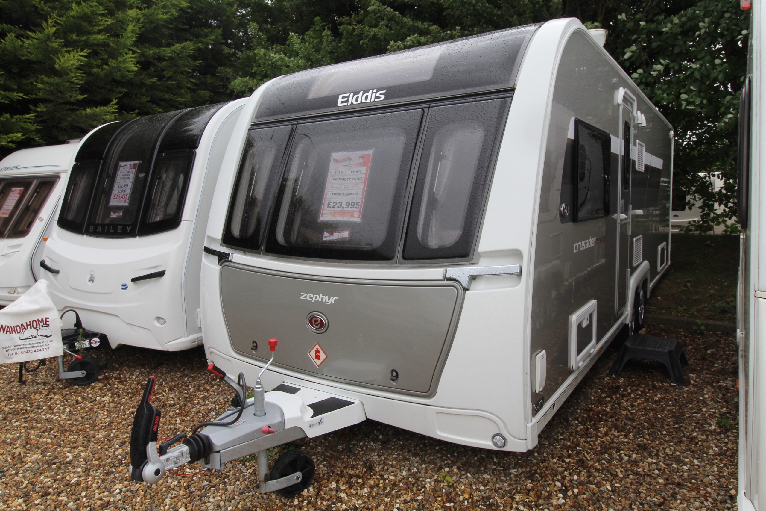 used-2019-elddis-crusader-zephyr-caravan_1.jpg